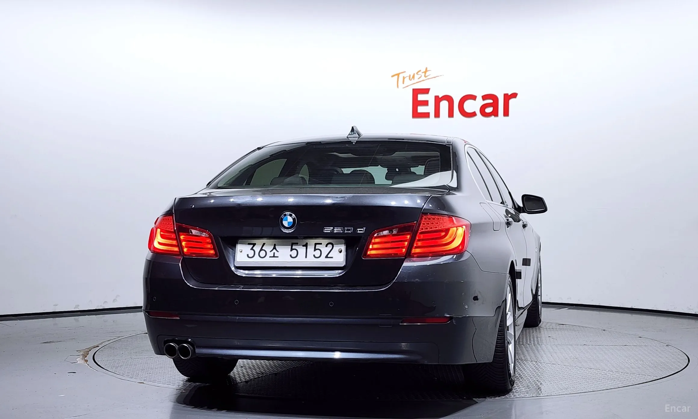 BMW 5 Series (F10) превью 3