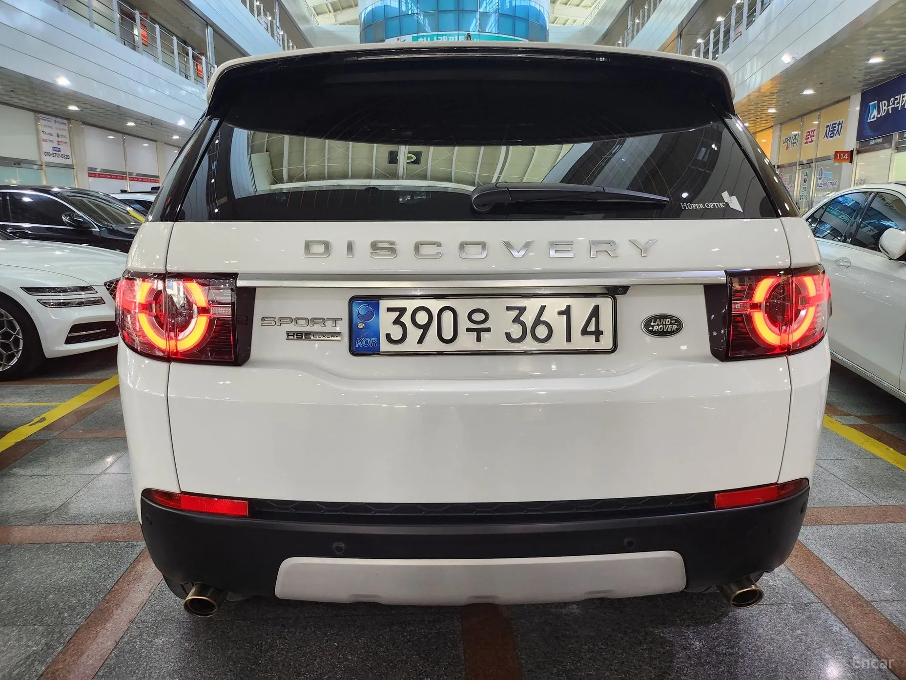 Land Rover Discovery Sports превью 3