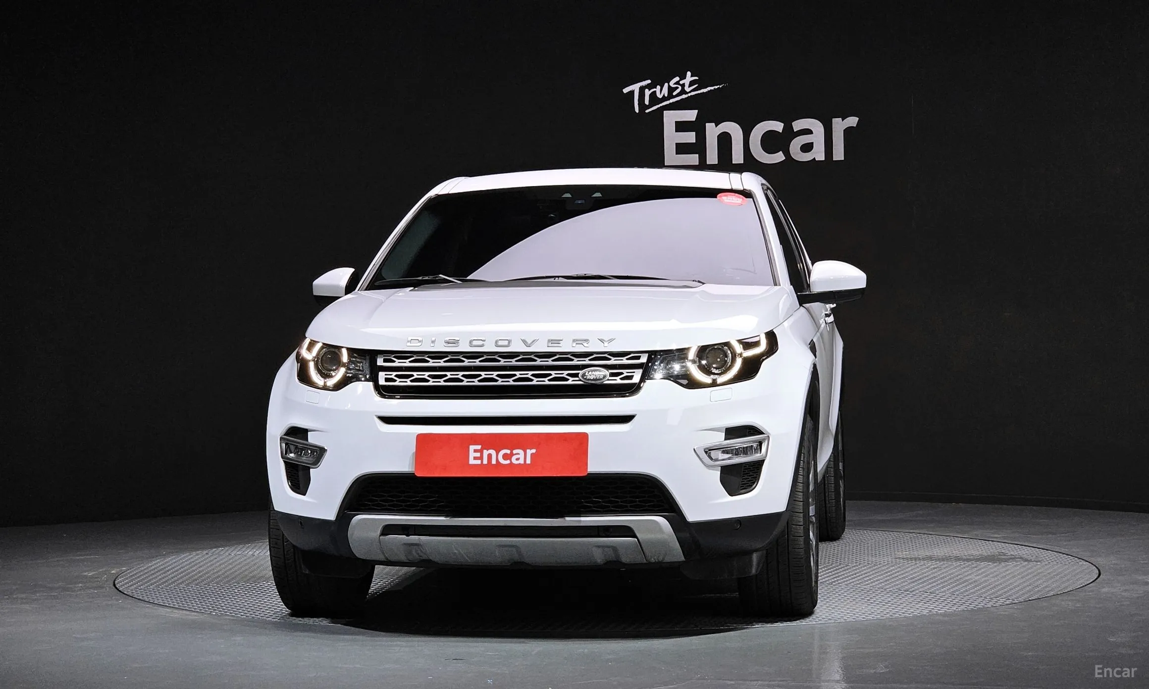 Land Rover Discovery Sports превью 3