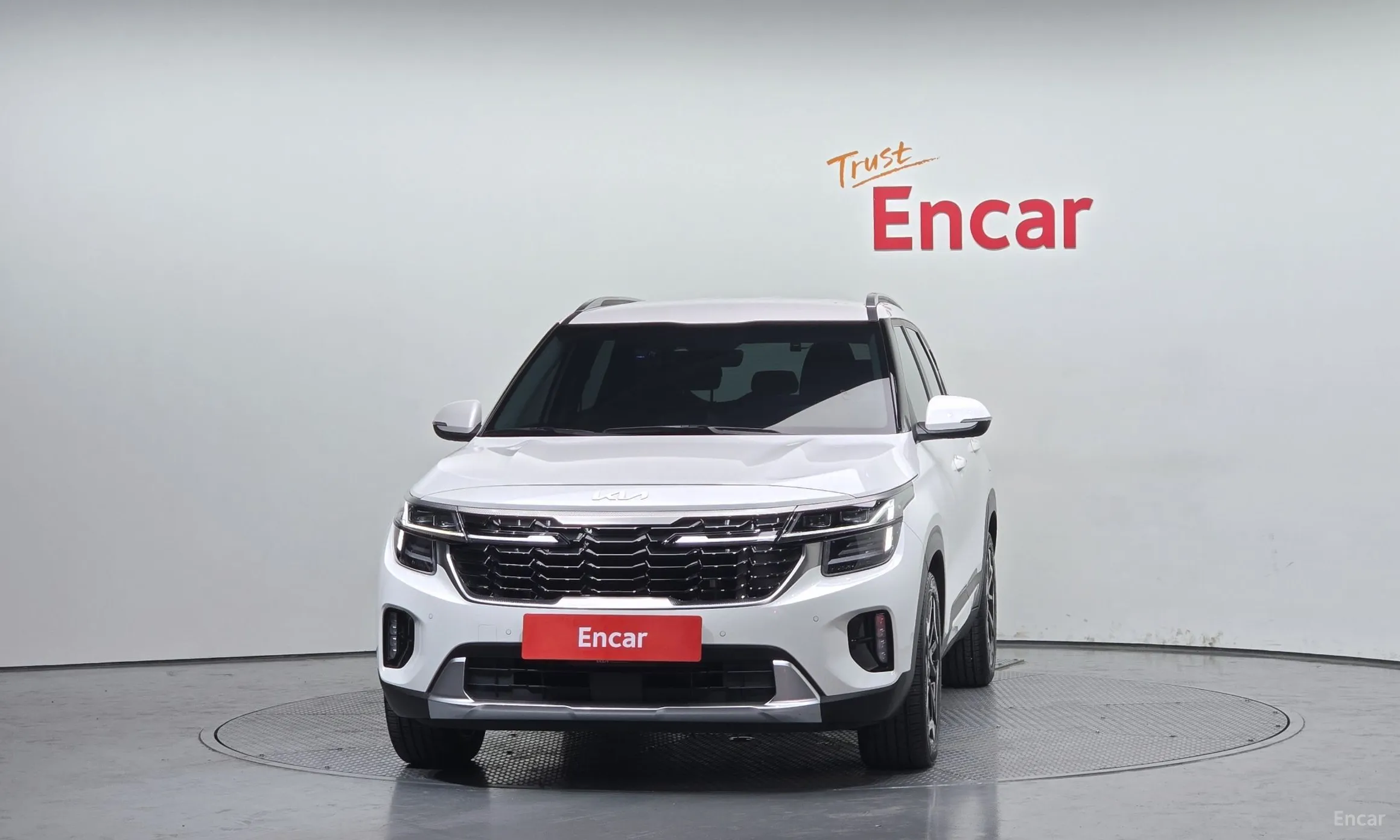 Kia Seltos превью 2