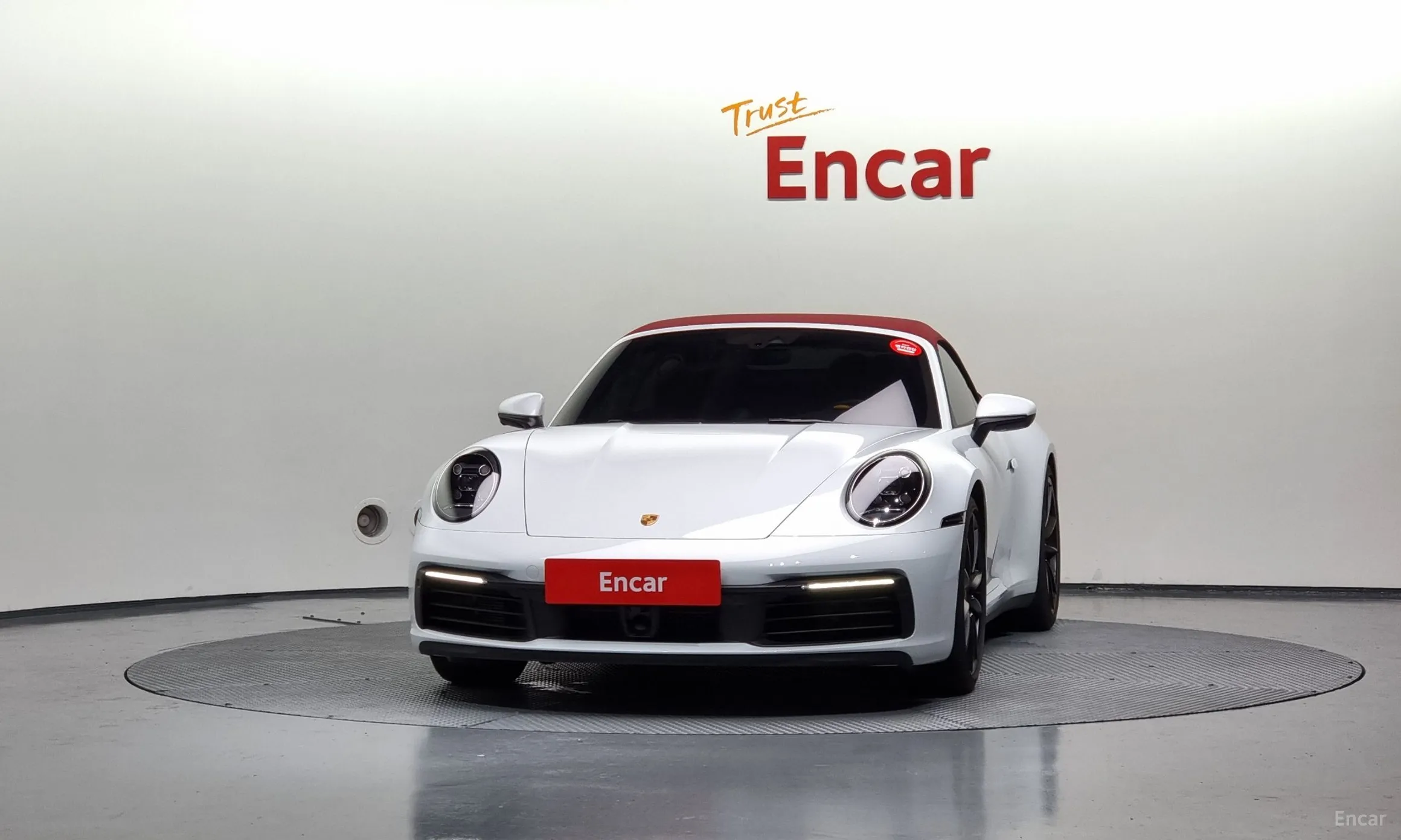 Porsche 911 (992)