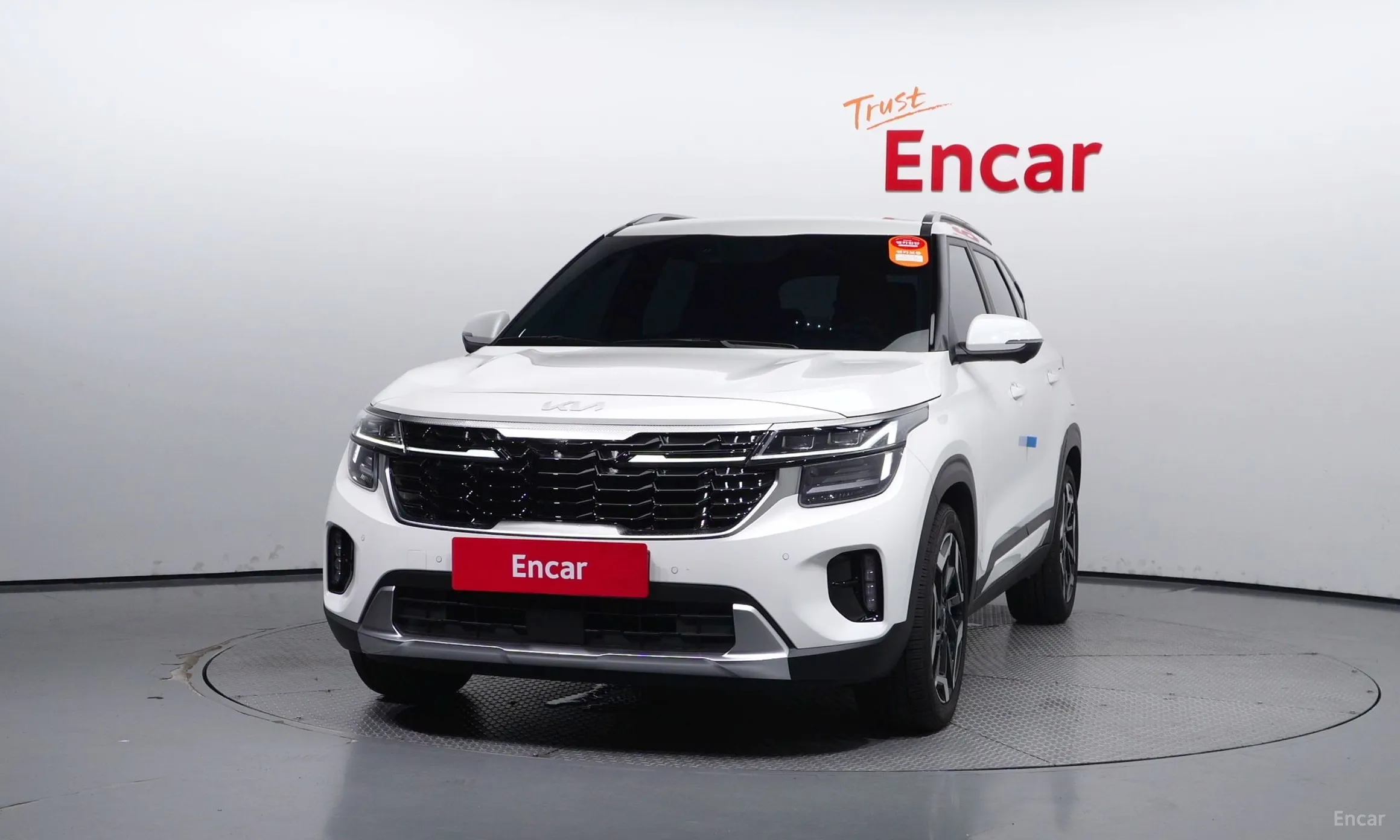 Kia Seltos превью 2