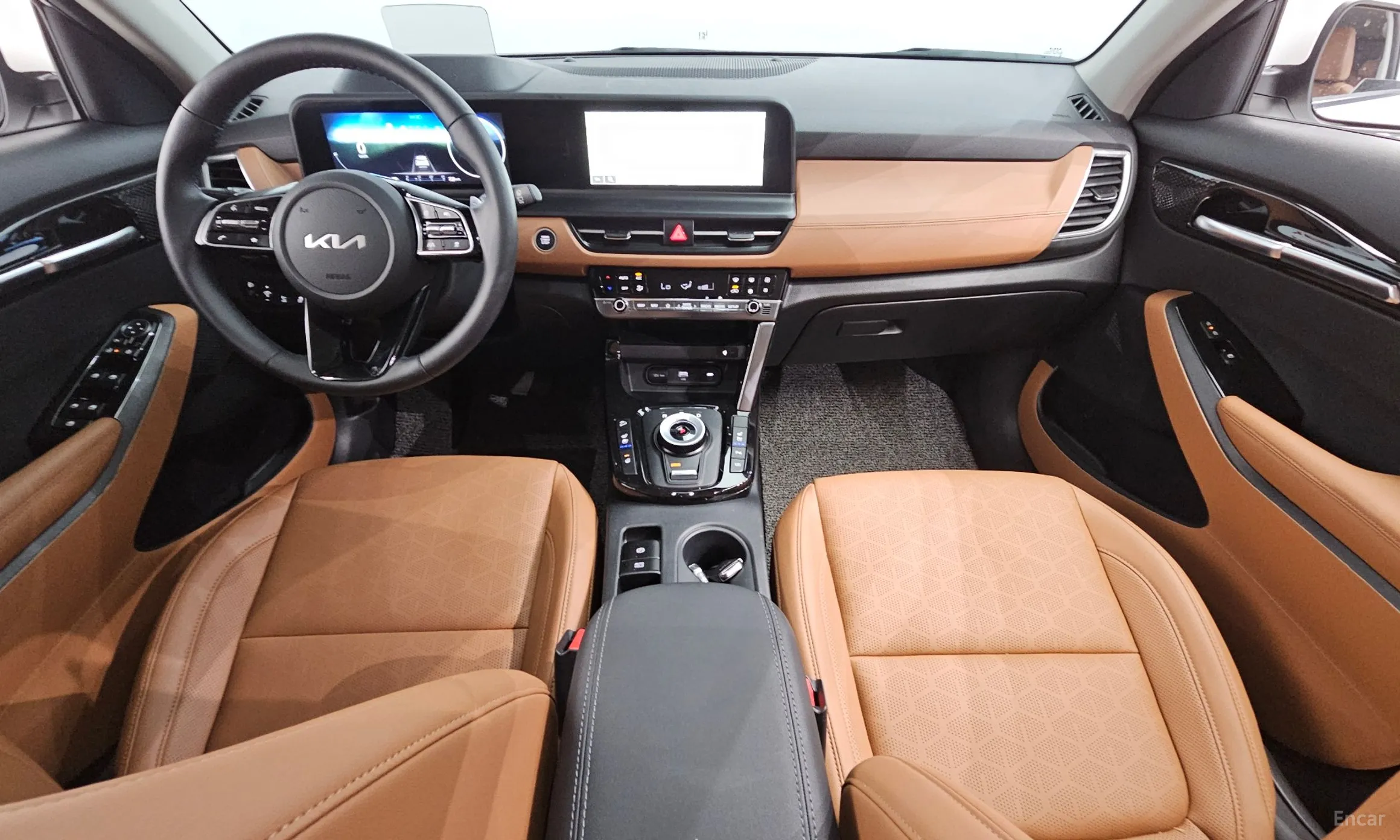 Kia Seltos превью 4