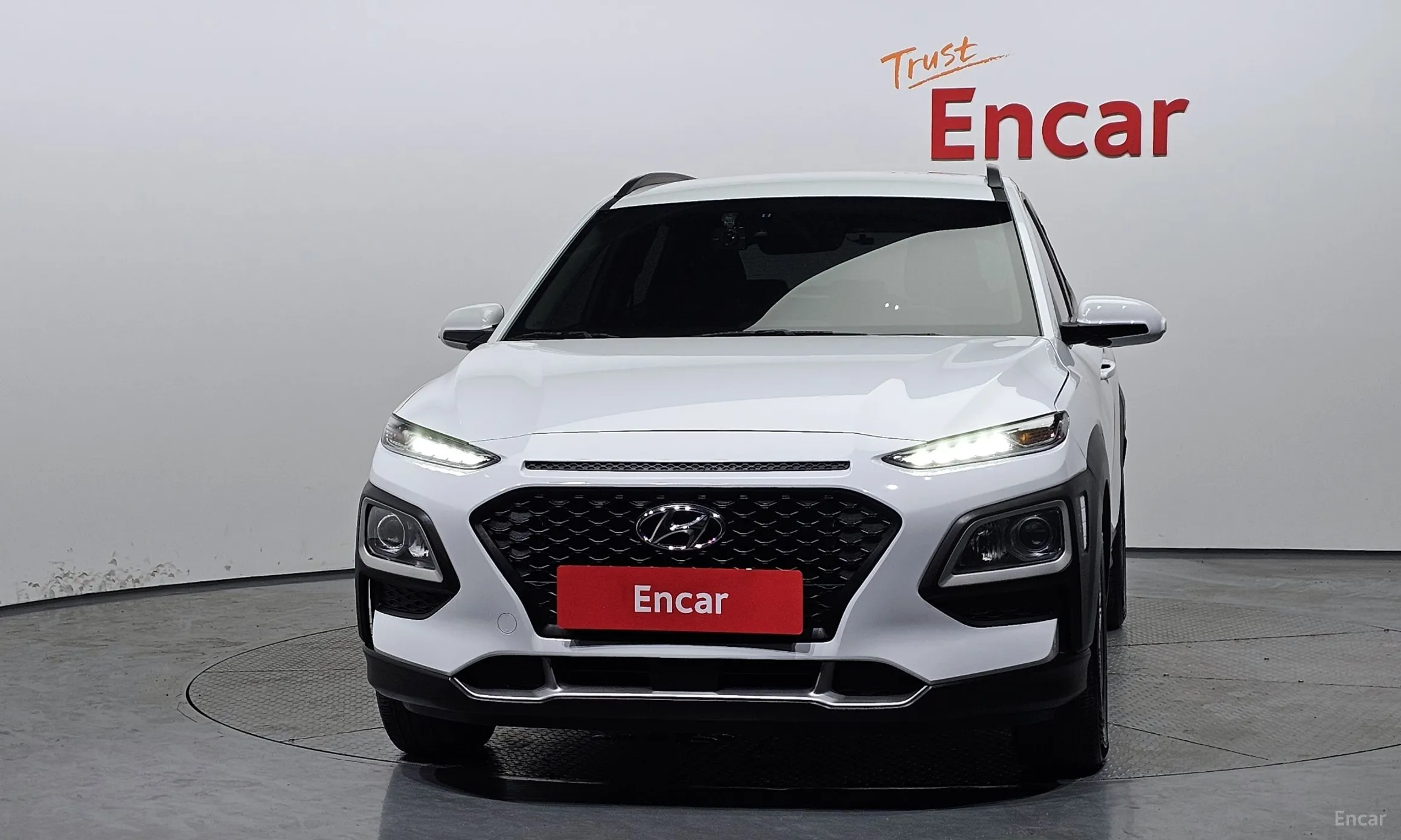 Hyundai Kona превью 2