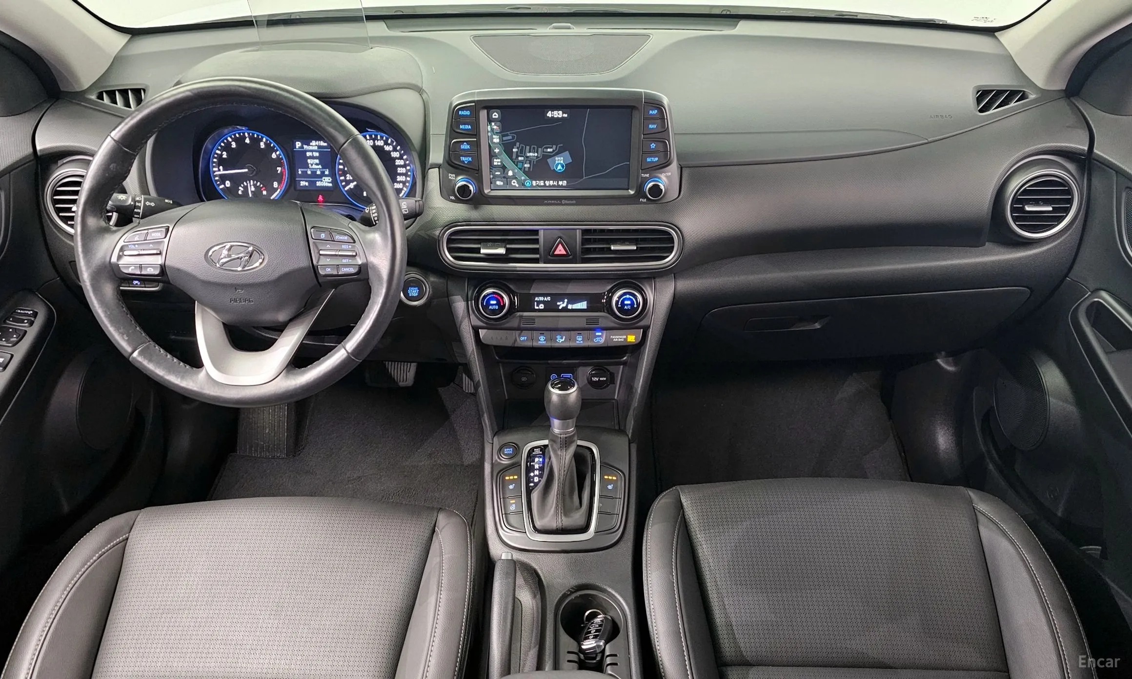 Hyundai Kona превью 4