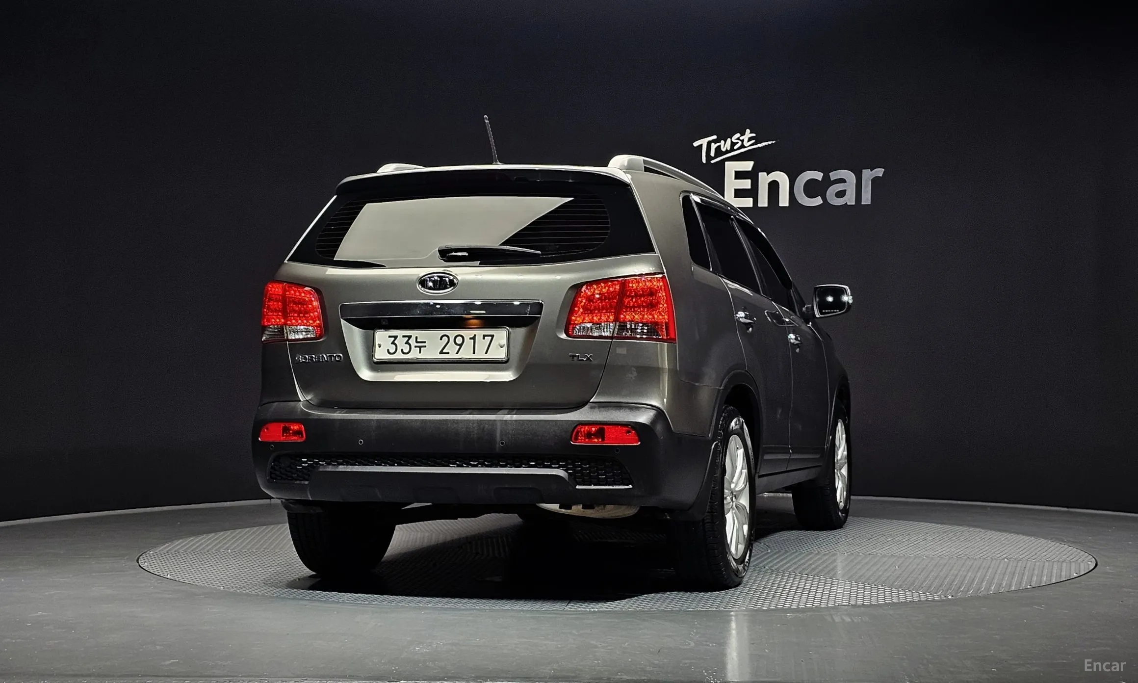 Kia Sorrento R превью 3