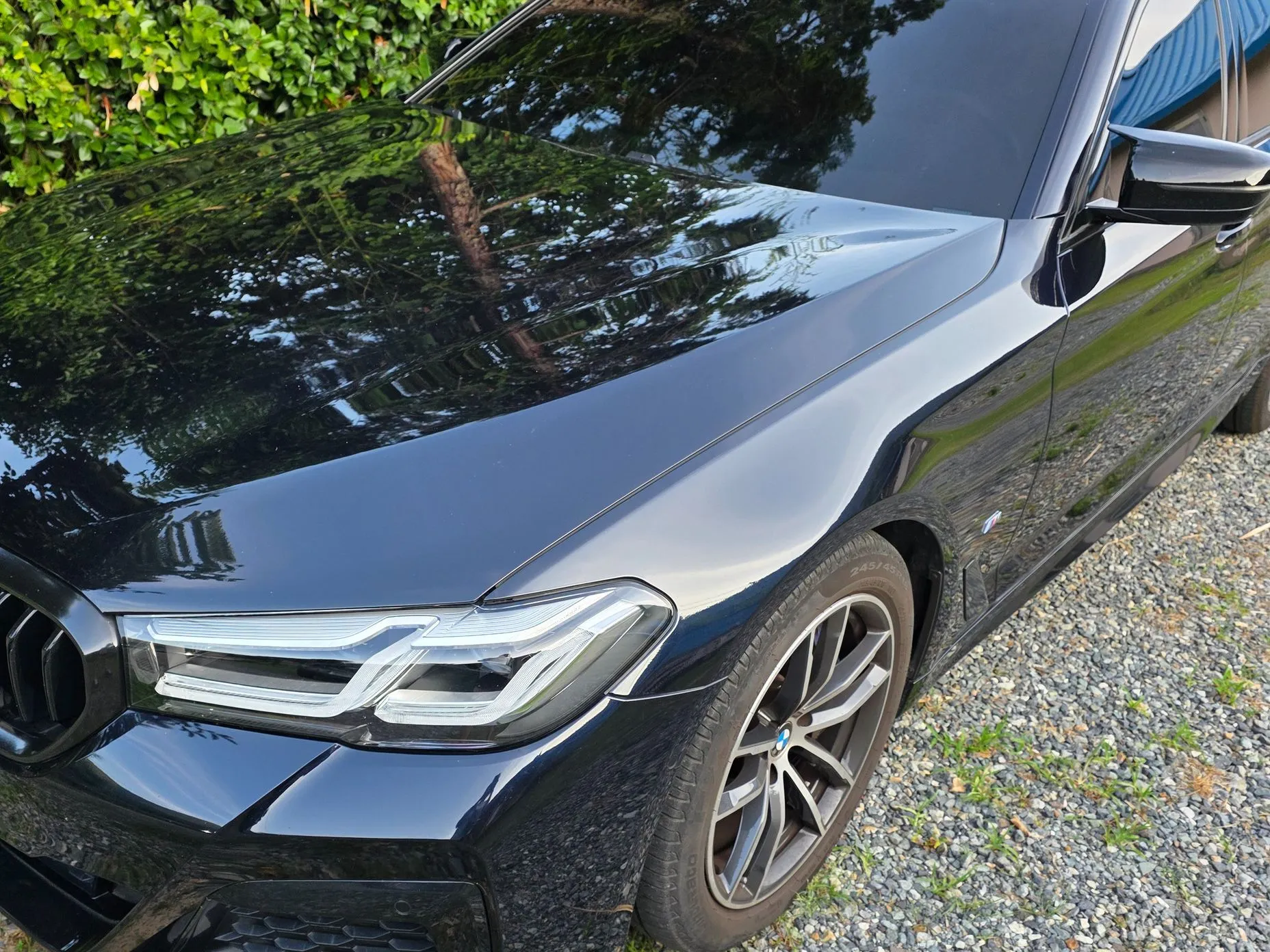 BMW 5 Series (G30) превью 2