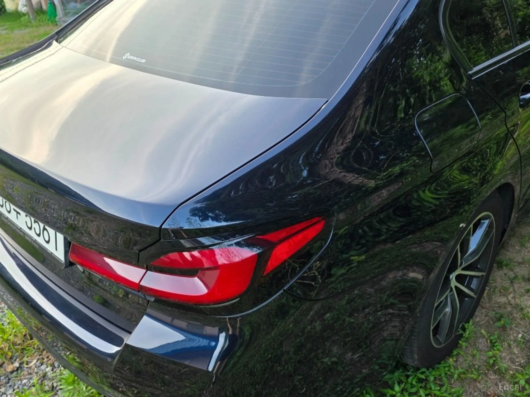 BMW 5 Series (G30) превью 3