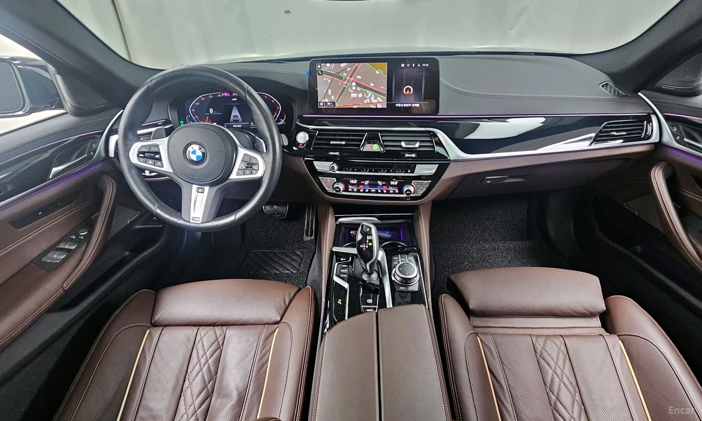 BMW 5 Series (G30) превью 4