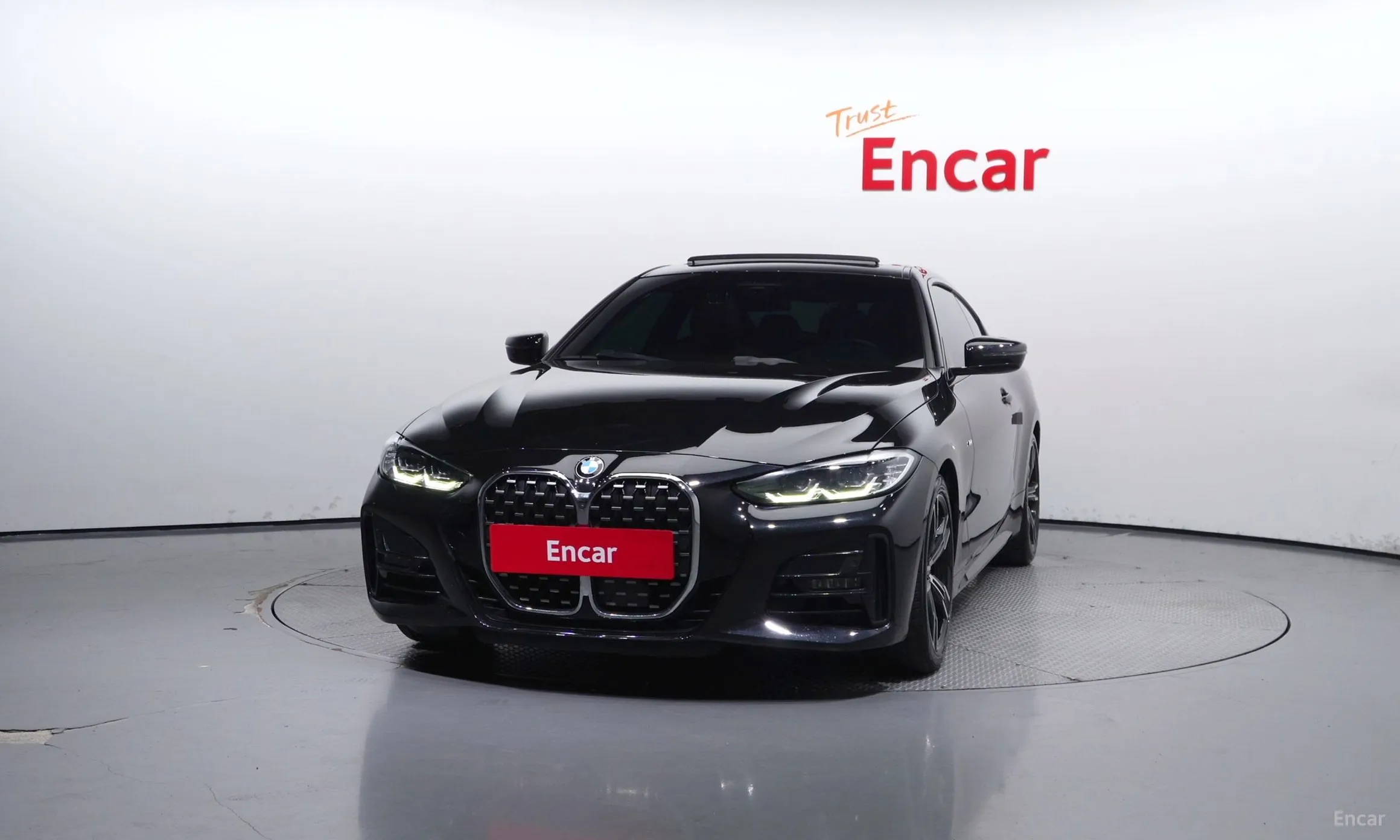BMW Series 4 (G22) превью 2