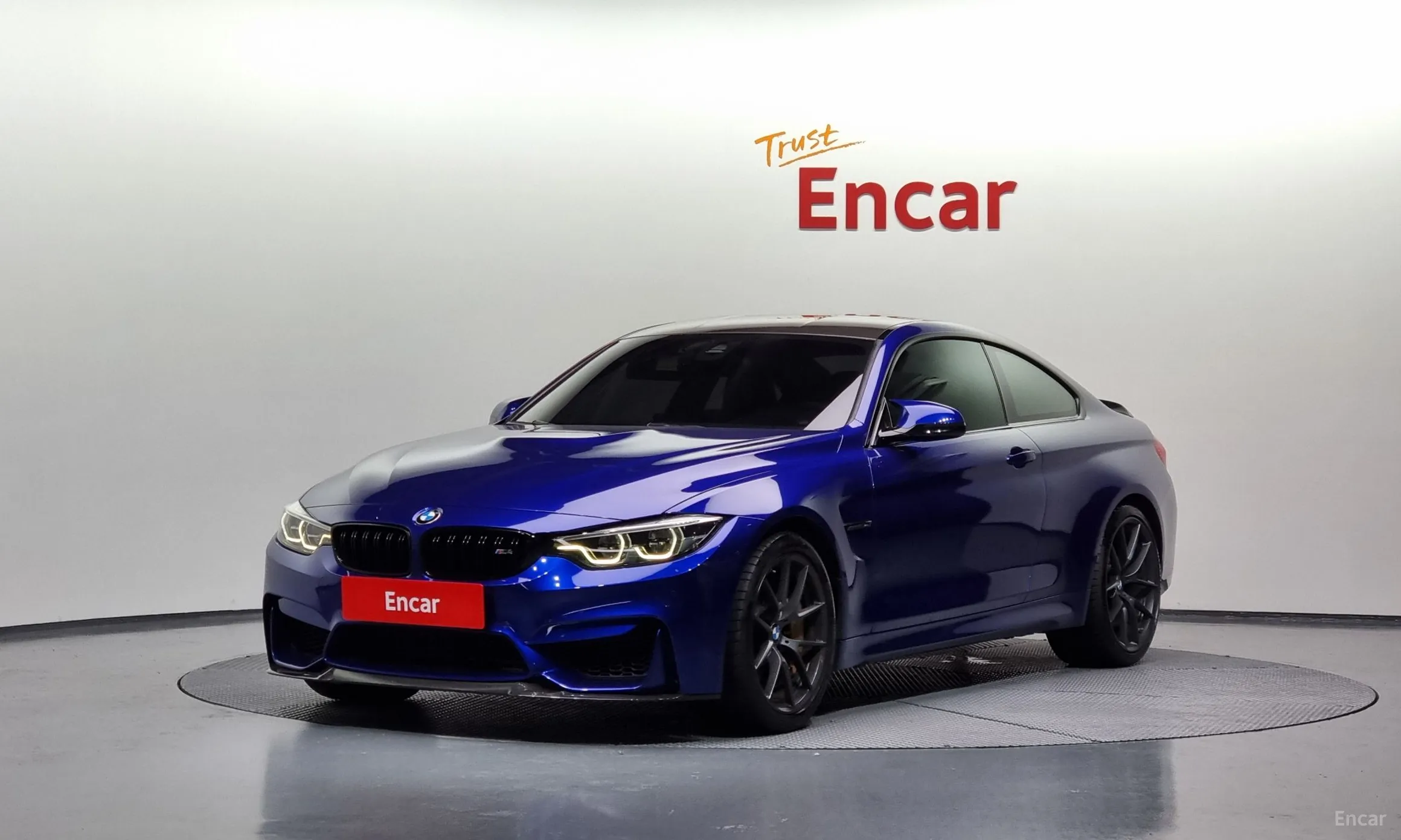 BMW M4 (F82)