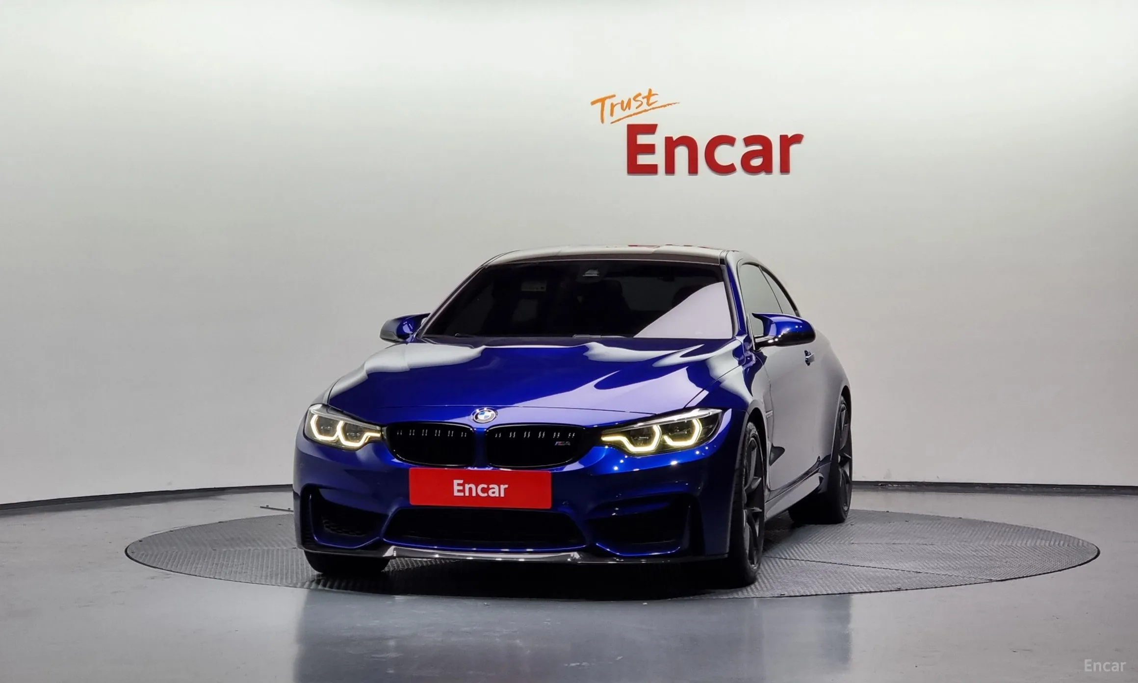 BMW M4 (F82)
