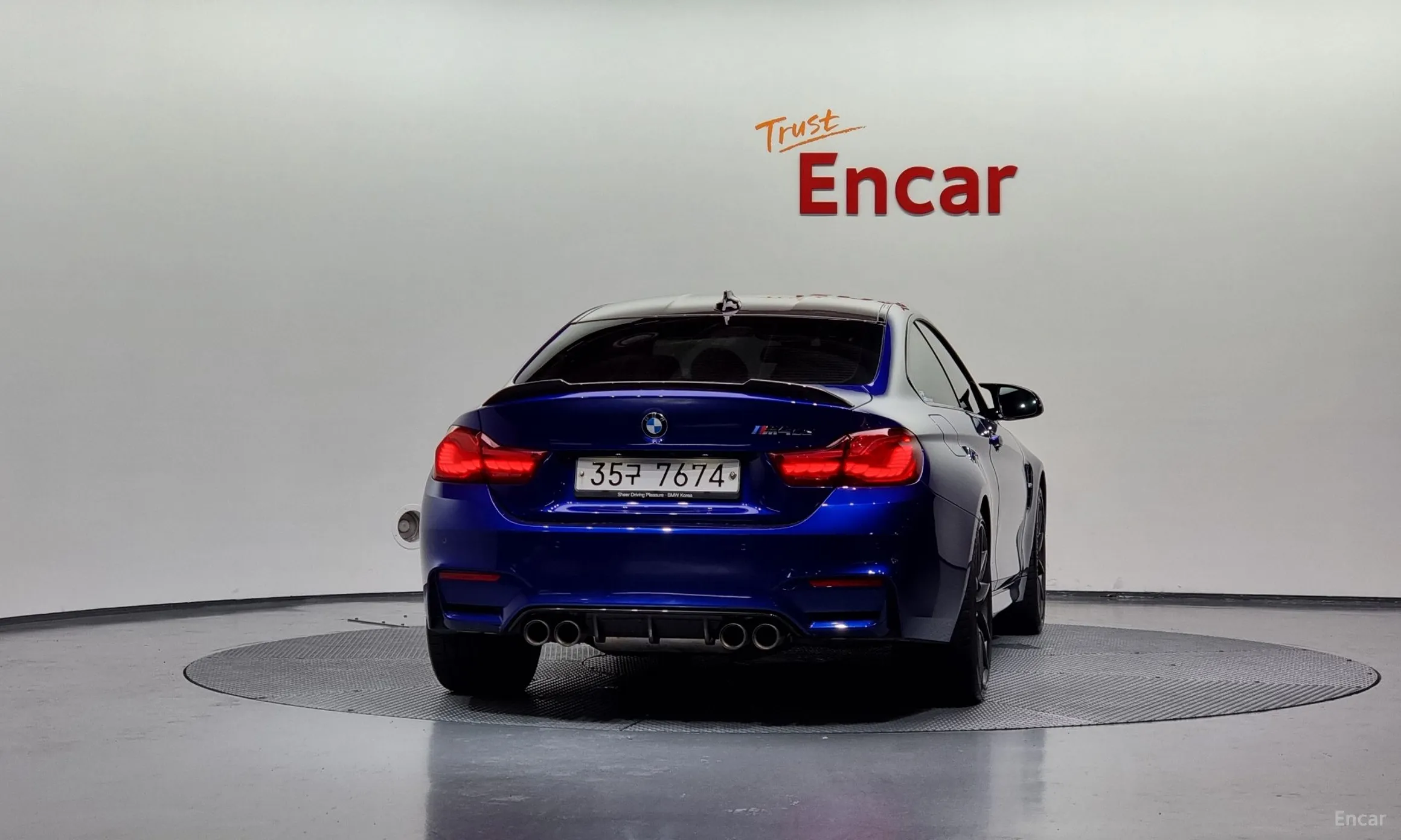 BMW M4 (F82) превью 3