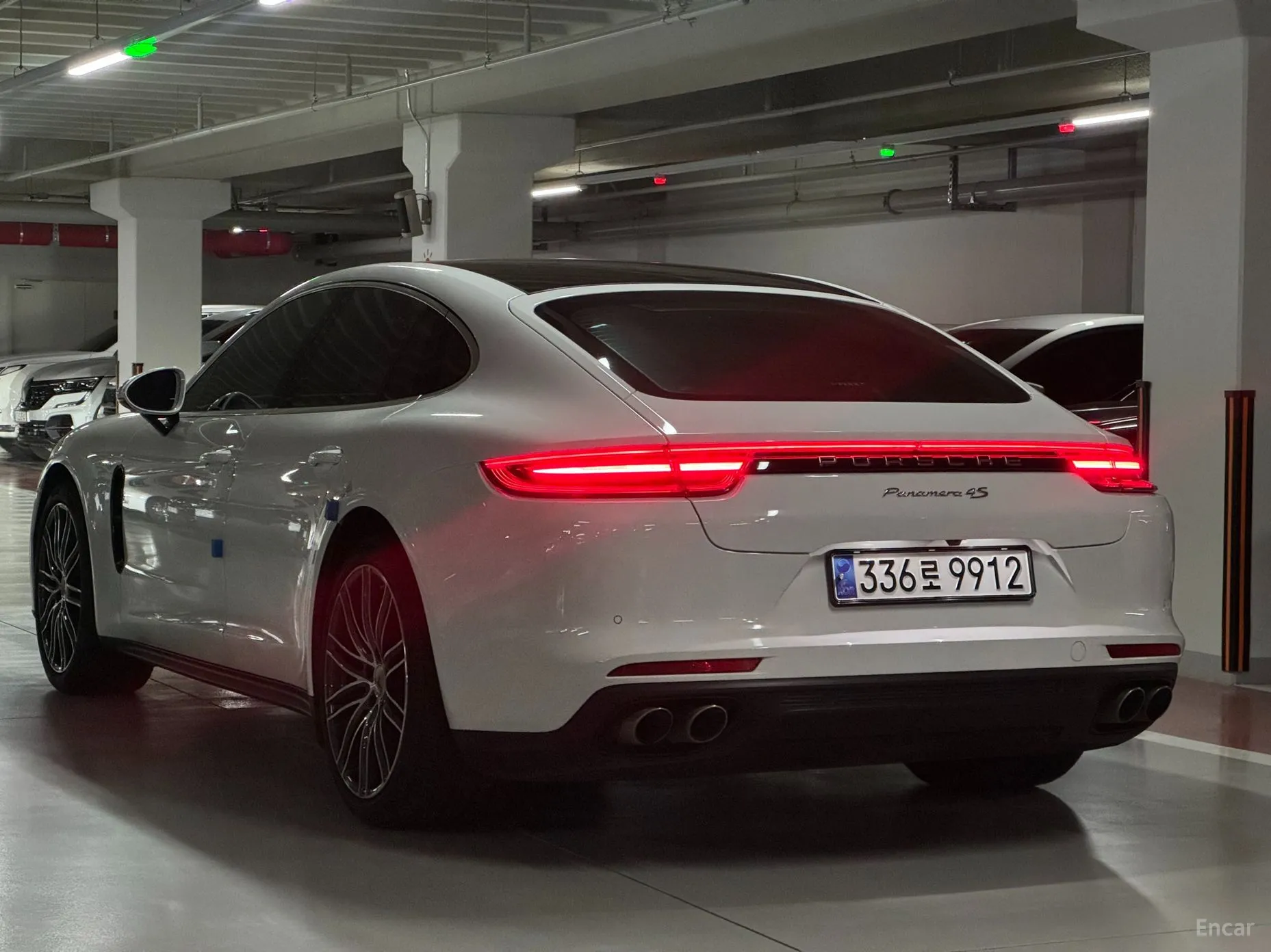 Porsche Panamera (971) превью 3