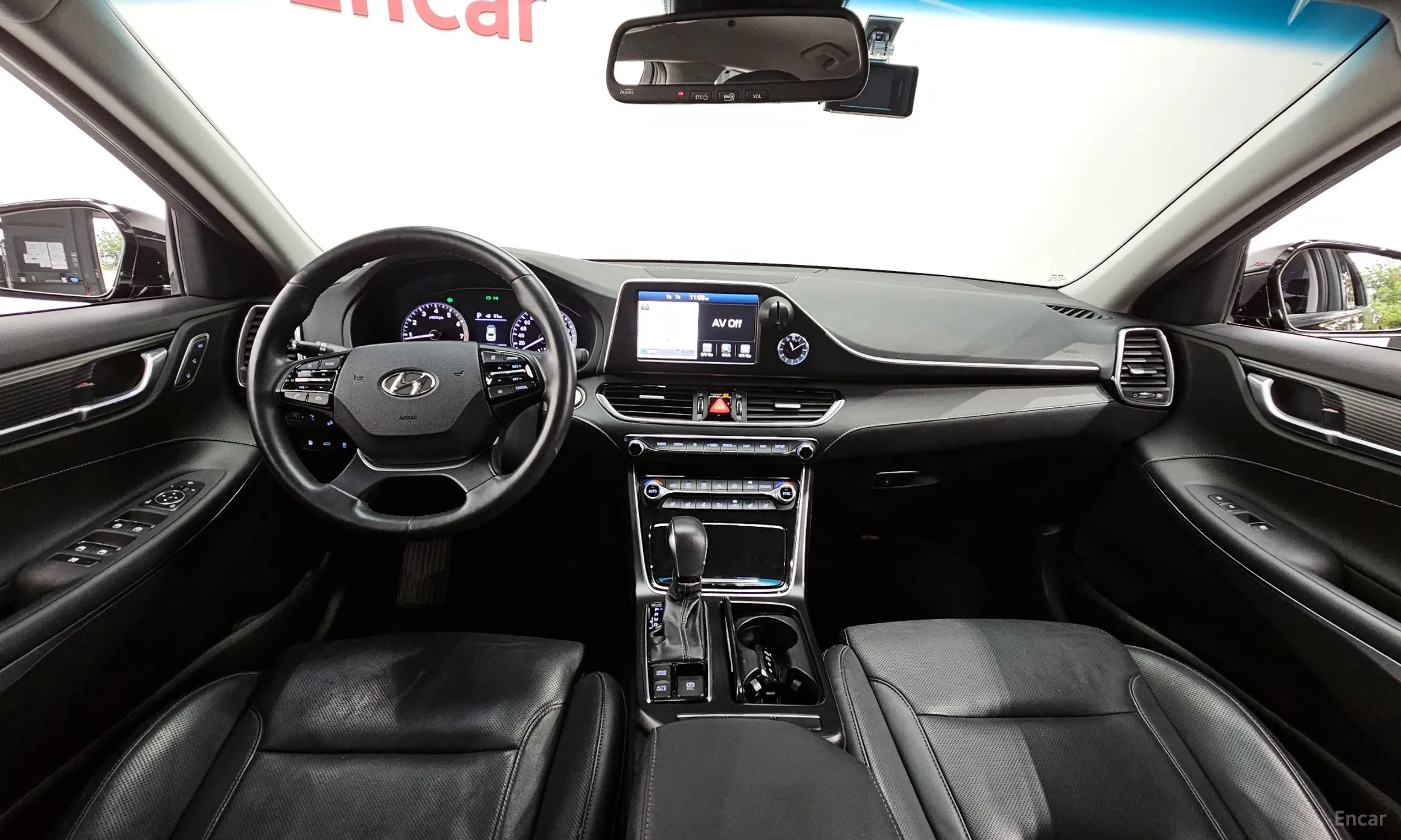 Hyundai Grandeur IG превью 4