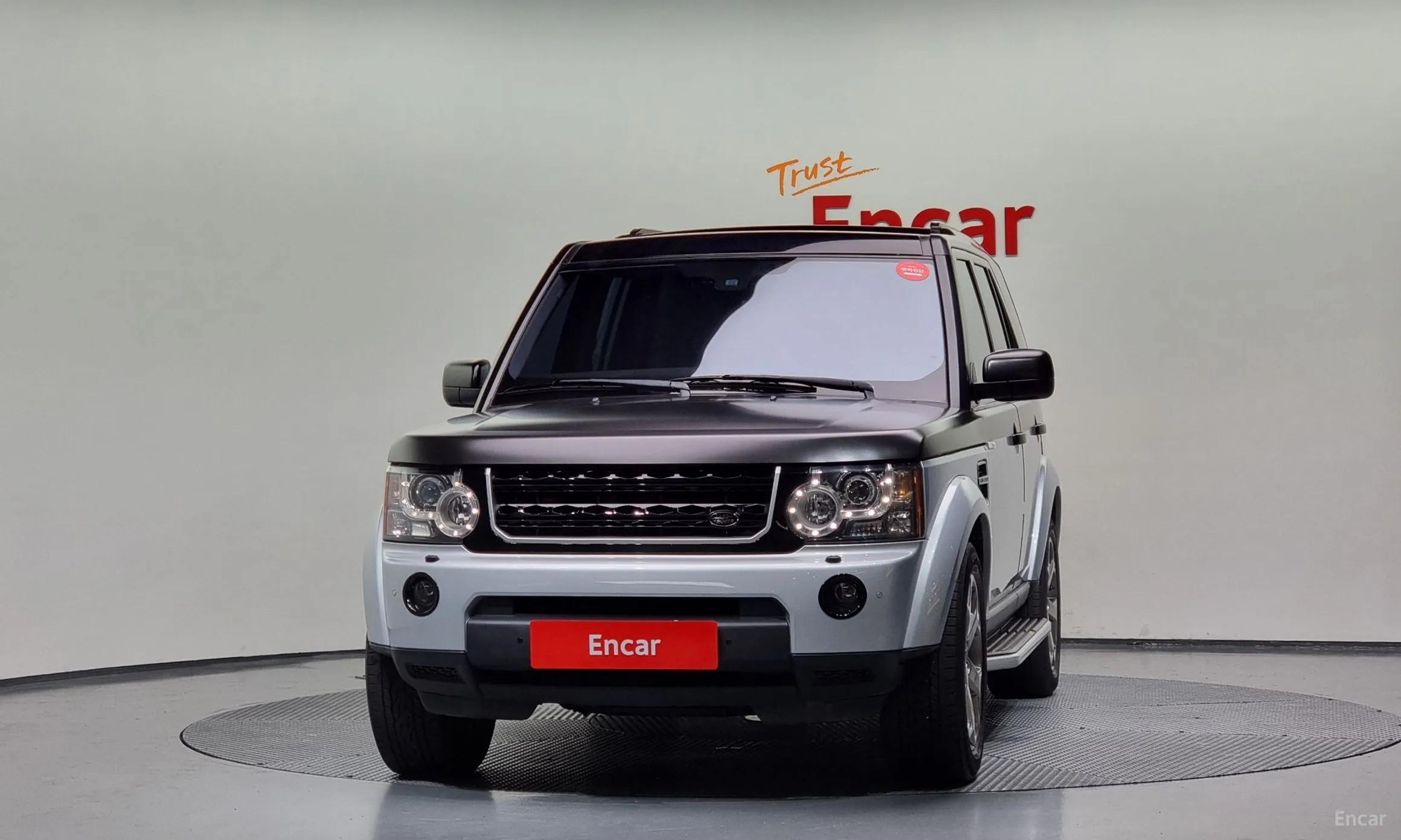 Land Rover Discovery 4 превью 2