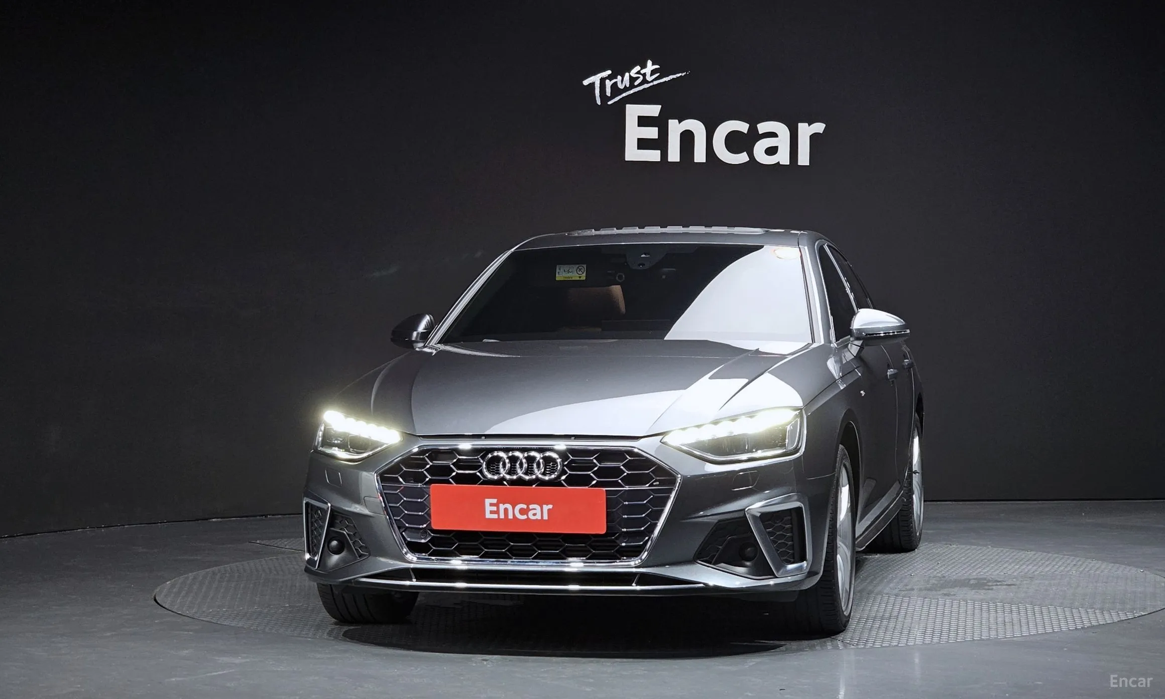 Audi A4 (B9) превью 2