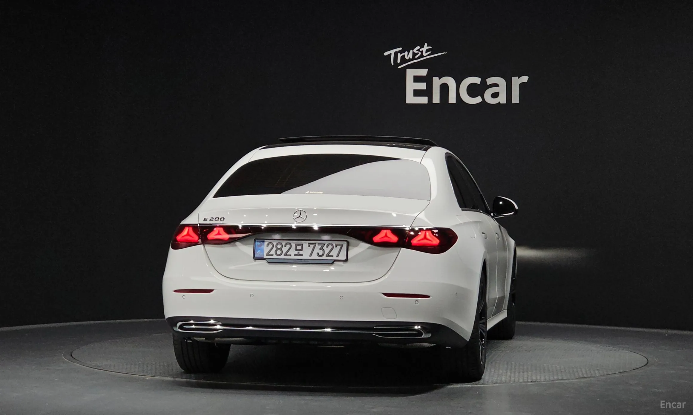 Mercedes Benz E-Class W214 превью 3