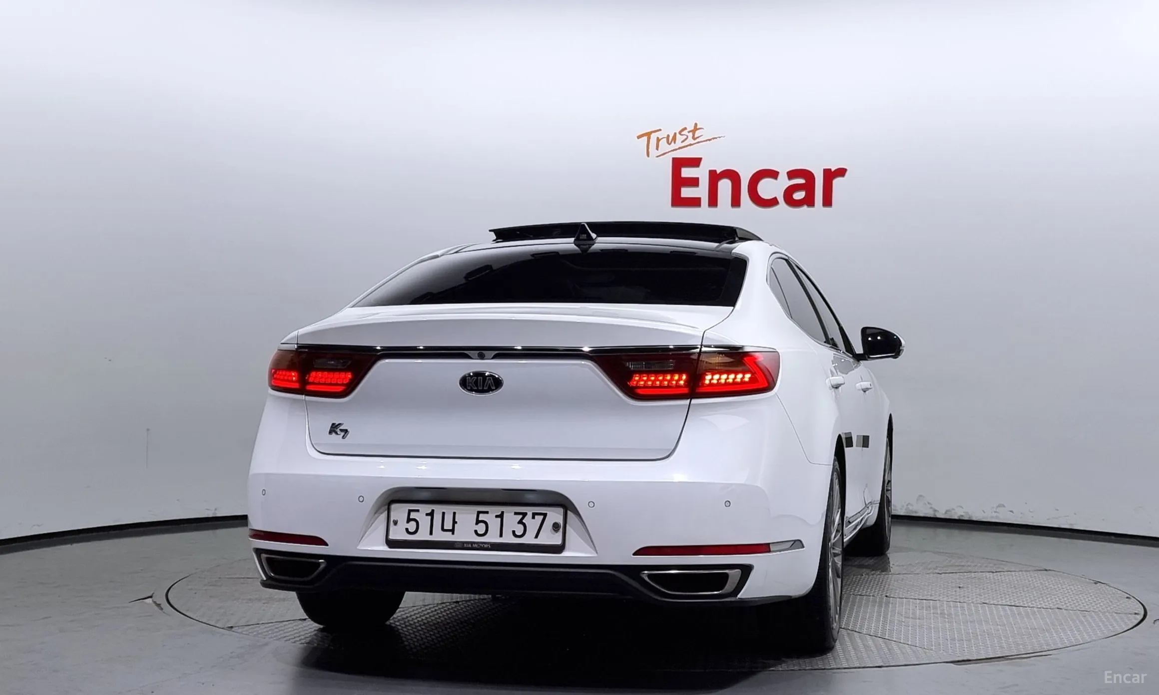 Kia K7 превью 3