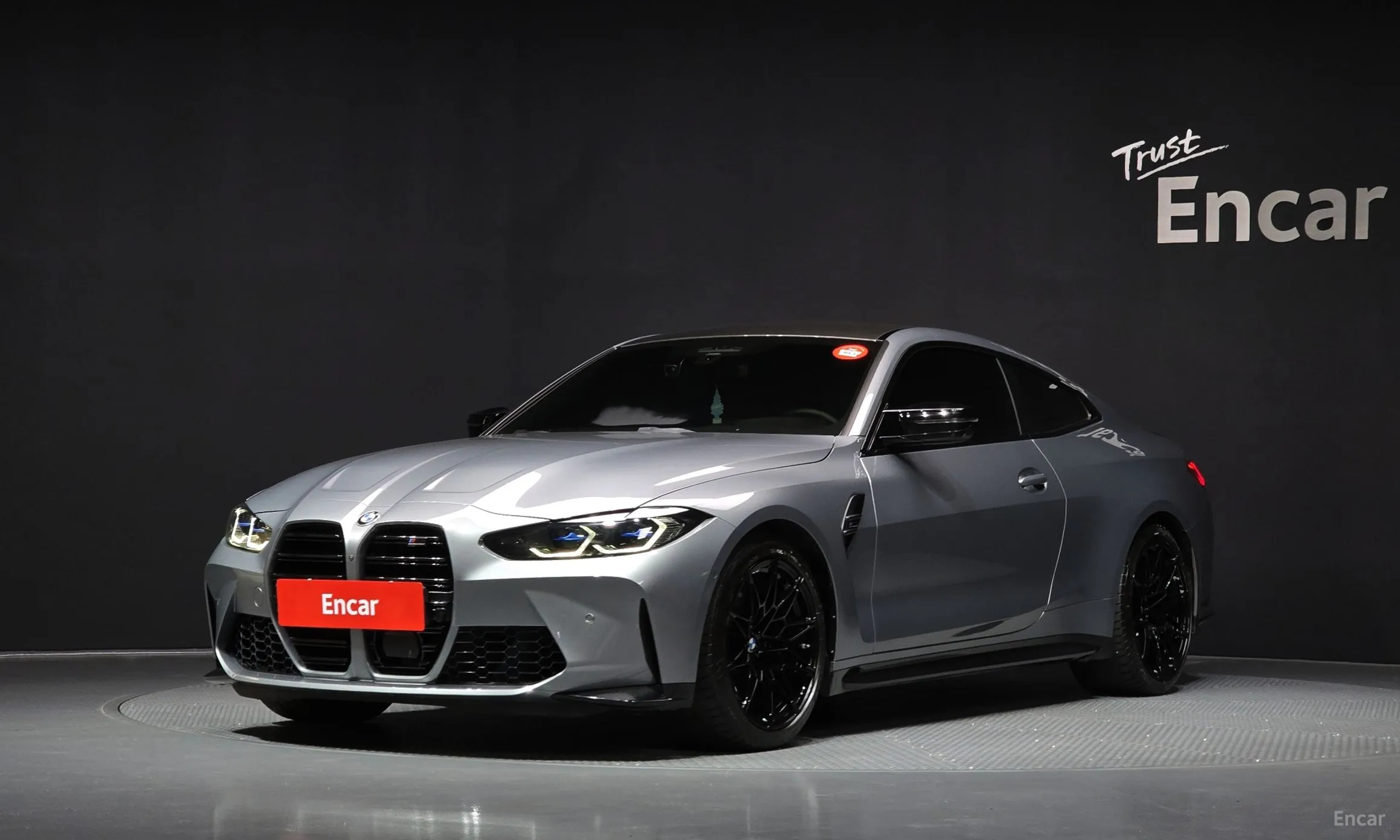 BMW M4 (G82)