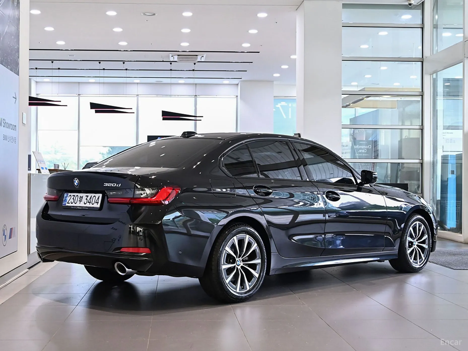 BMW 3 Series (G20) превью 3