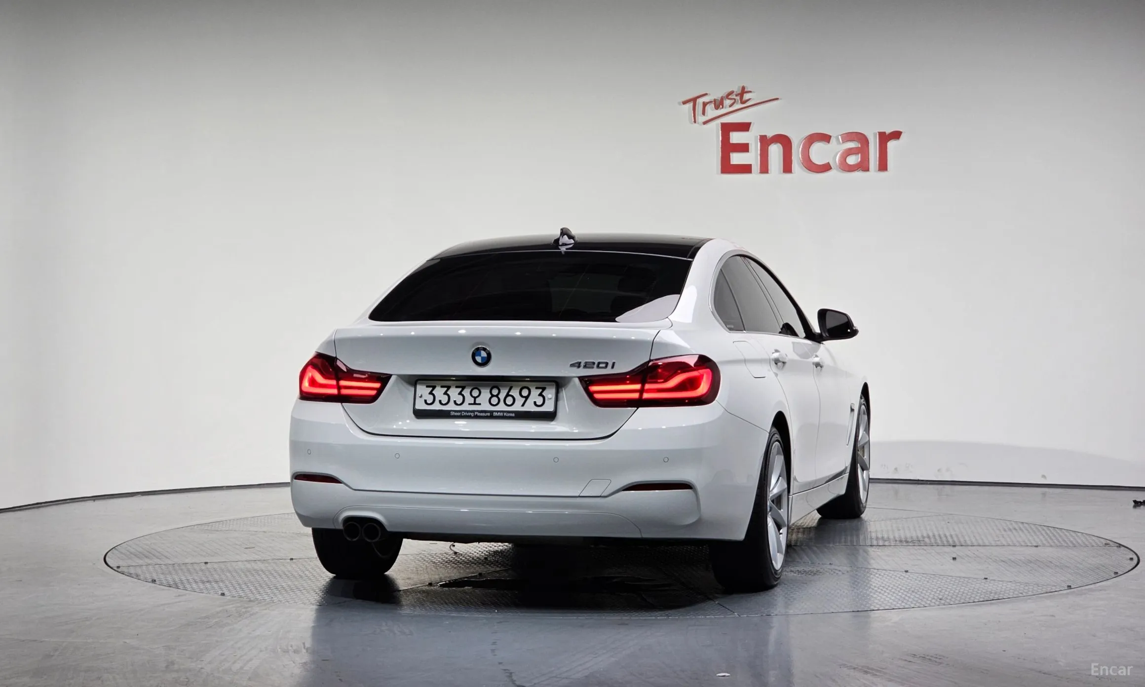 BMW Series 4 (F32) превью 3