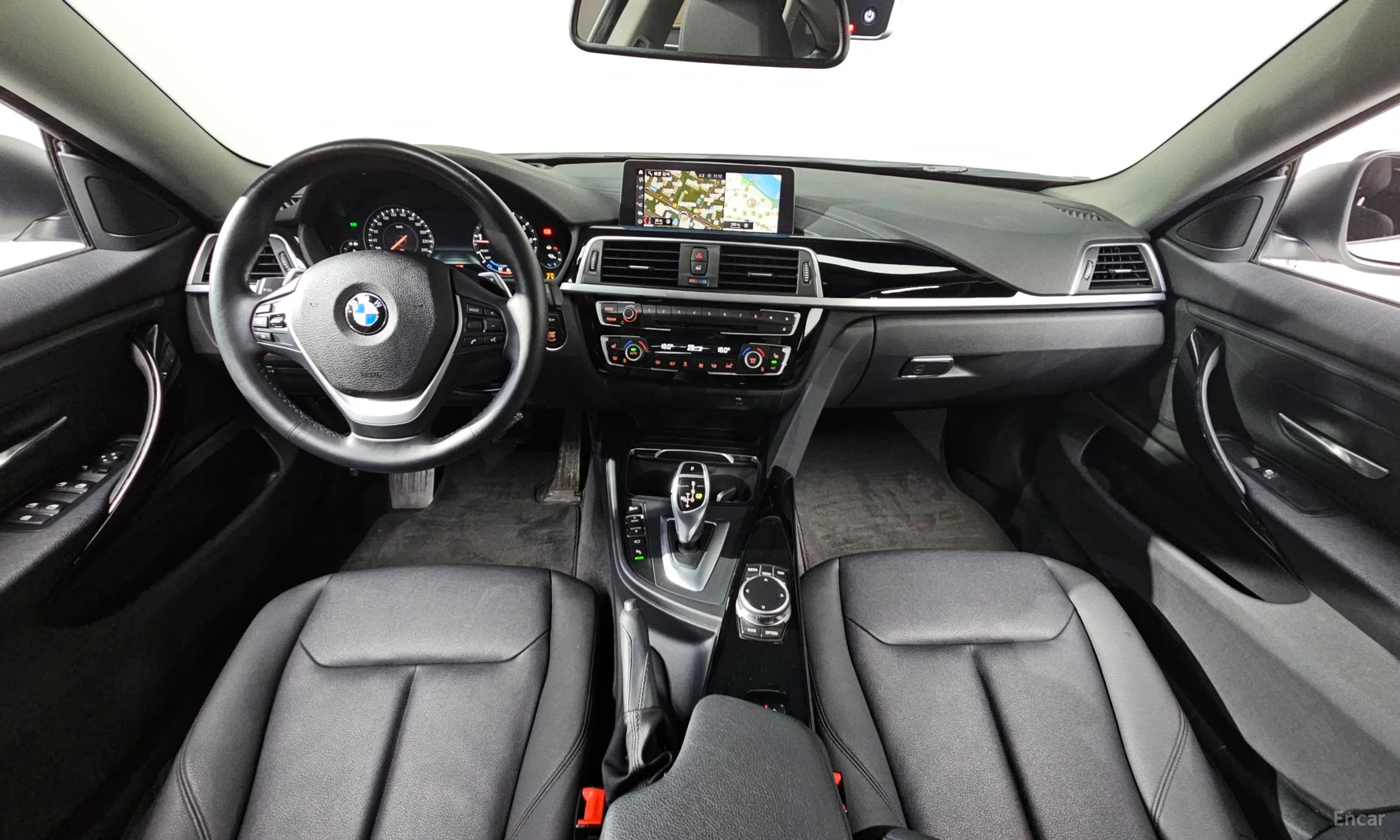 BMW Series 4 (F32) превью 4