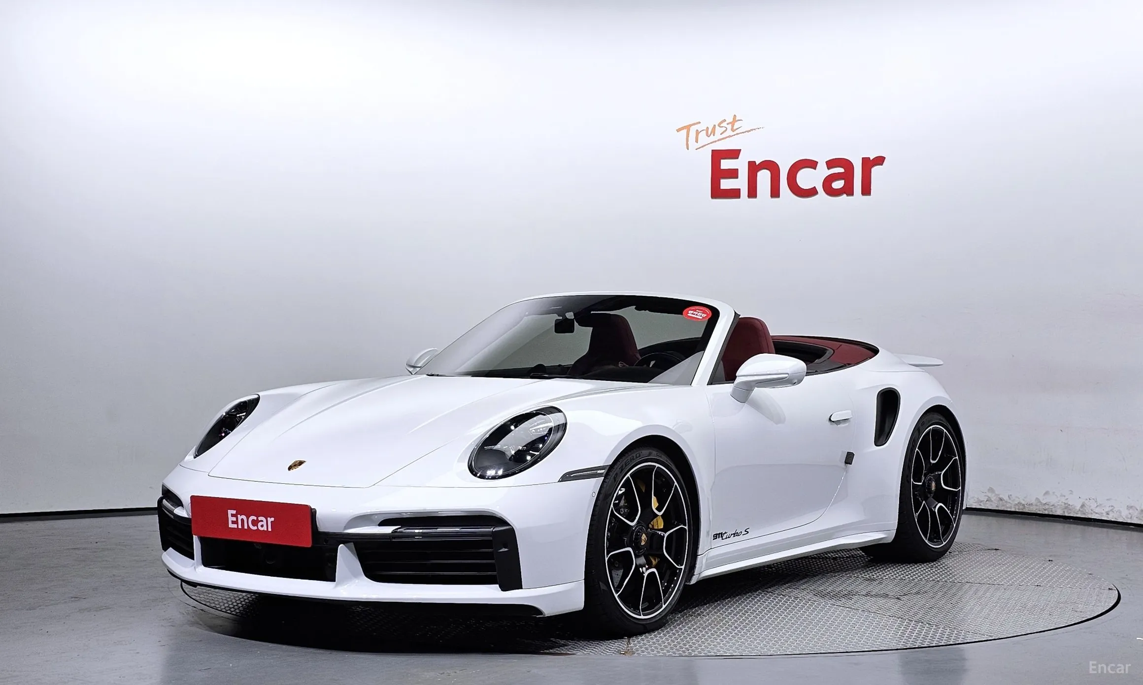 911 (992)