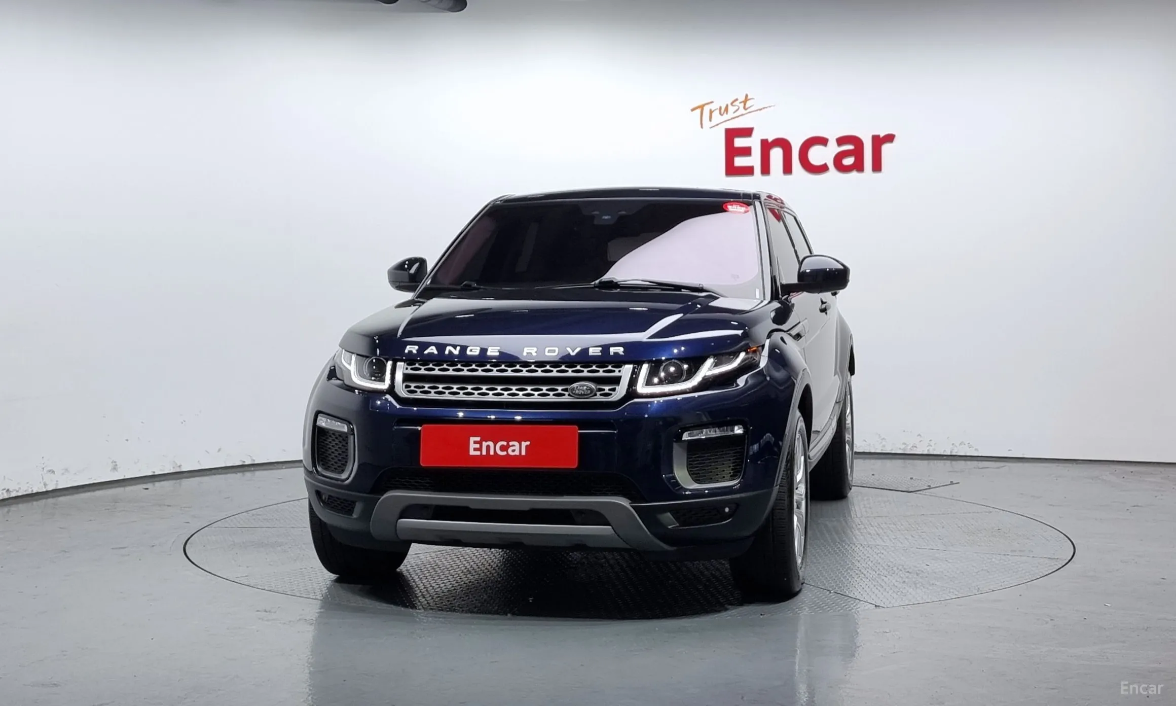 Land Rover Range Rover Evoque превью 2