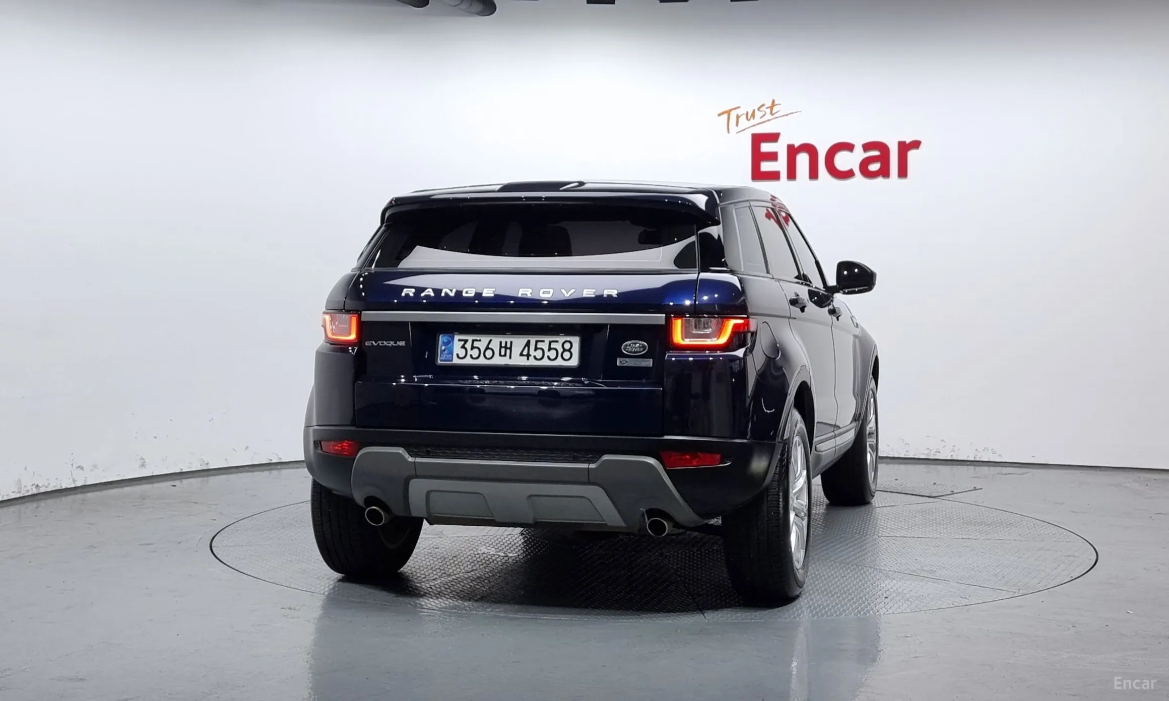 Land Rover Range Rover Evoque превью 3