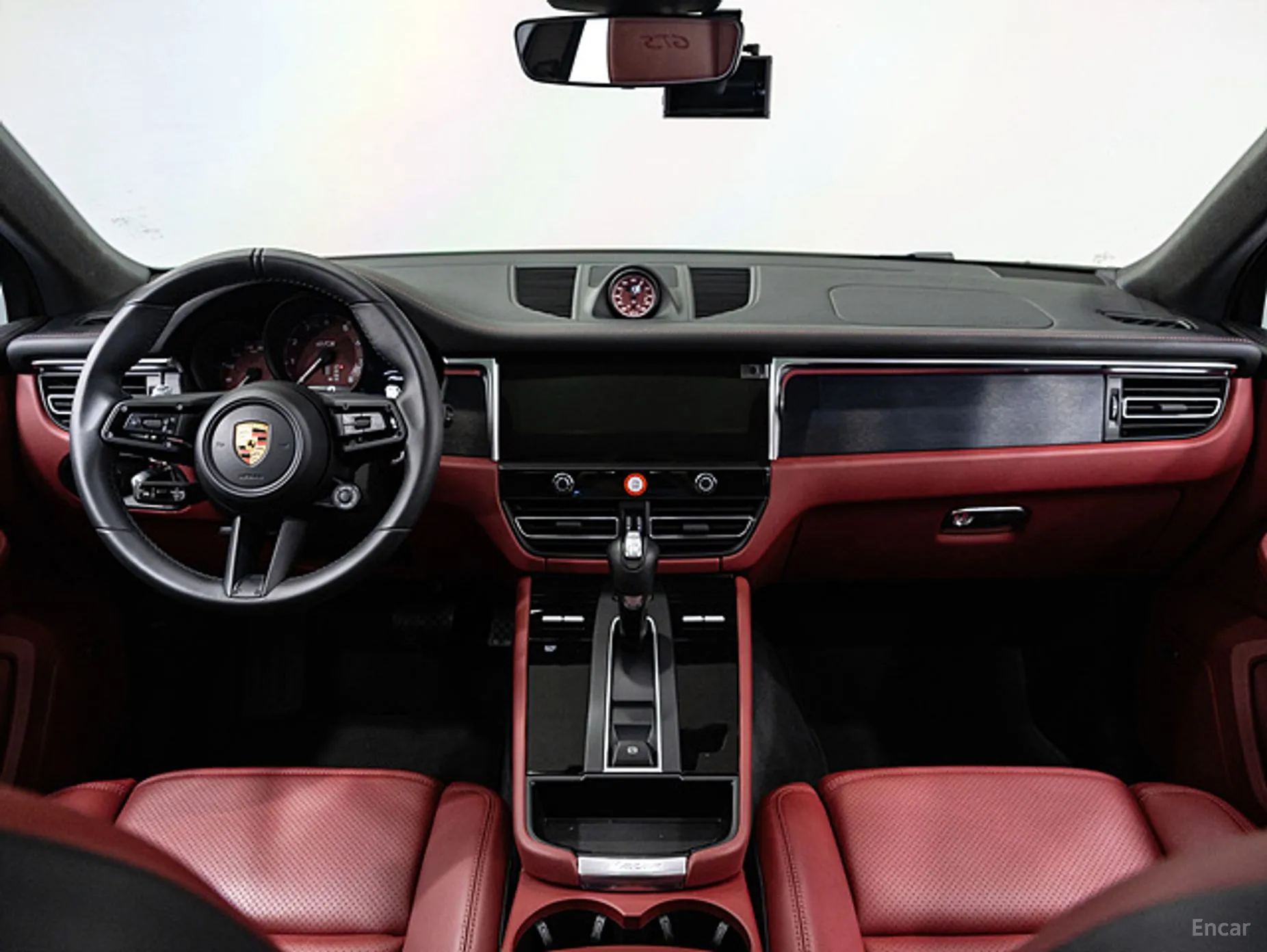 Porsche Macan превью 4