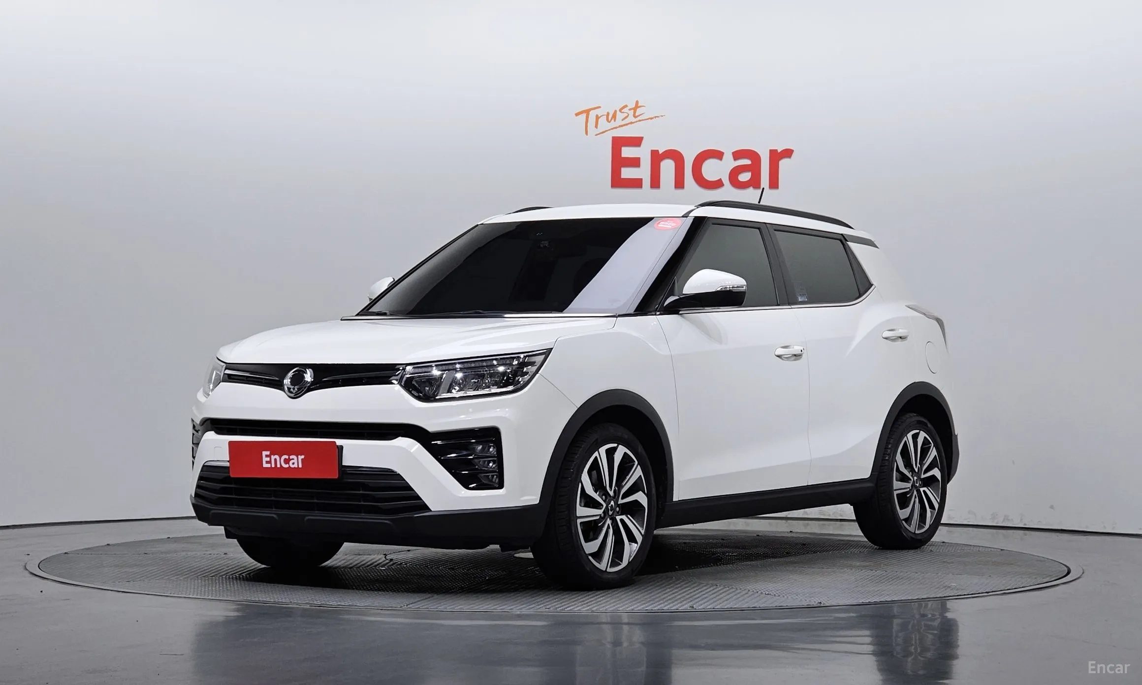 Berry New Tivoli