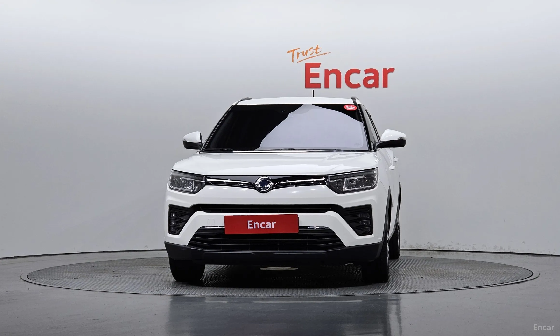 KG Mobility (SsangYong) Berry New Tivoli превью 2