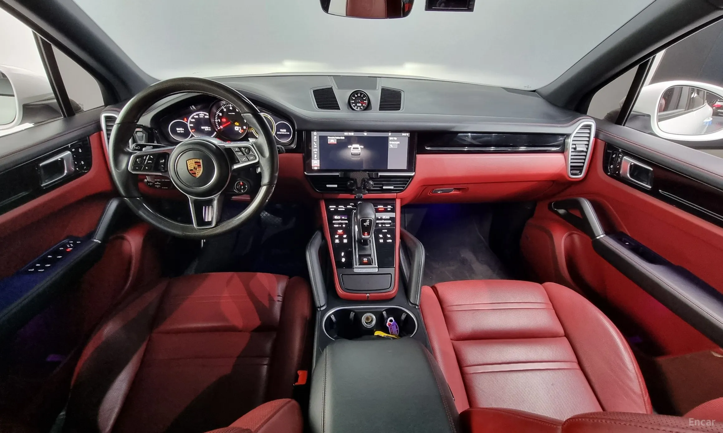 Porsche Cayenne (PO536) превью 4