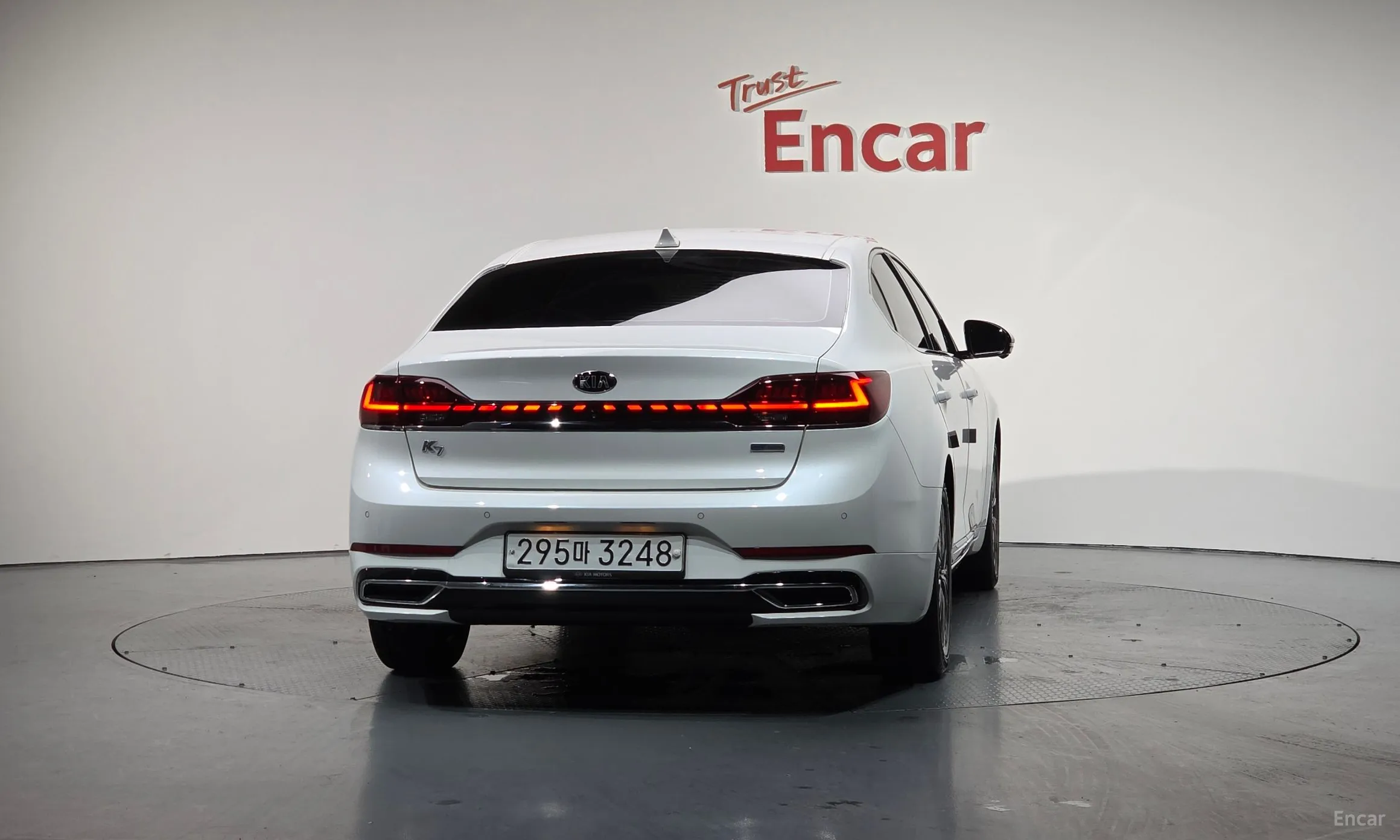 Kia K7 Premier Hybrid превью 3