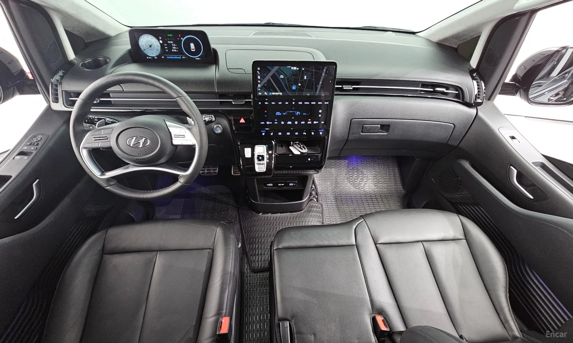 Hyundai Staria превью 4