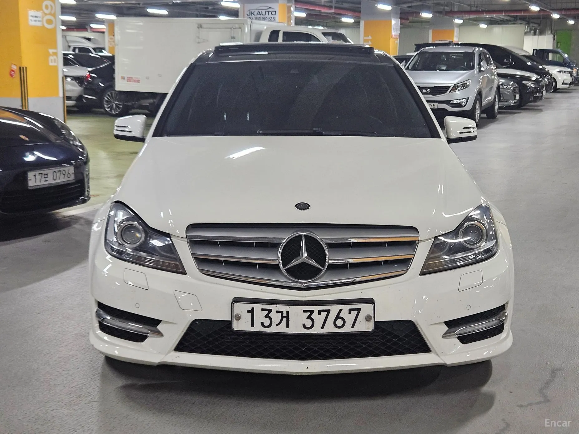 Mercedes Benz C-Class W204 превью 2