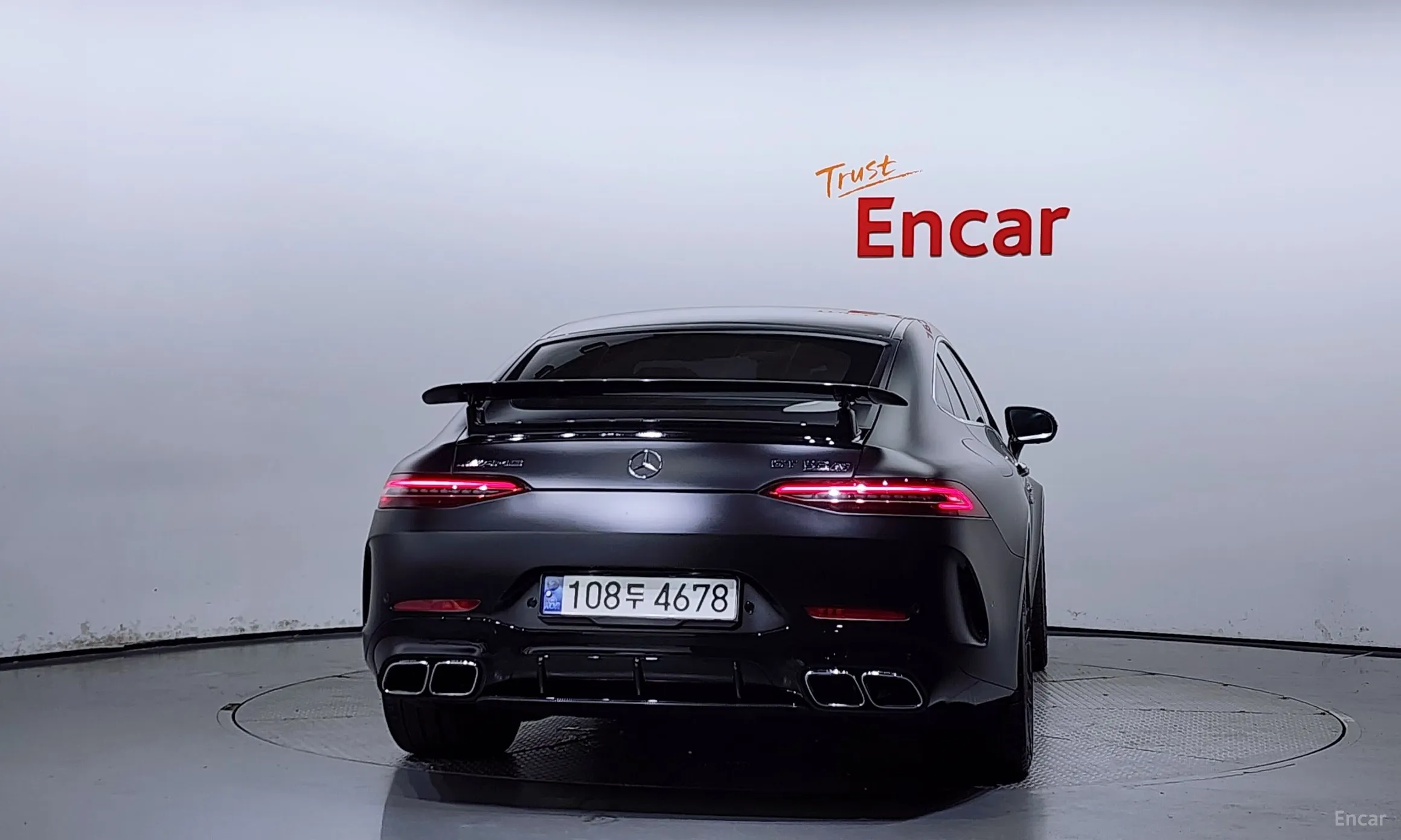 Mercedes Benz AMG GT превью 3