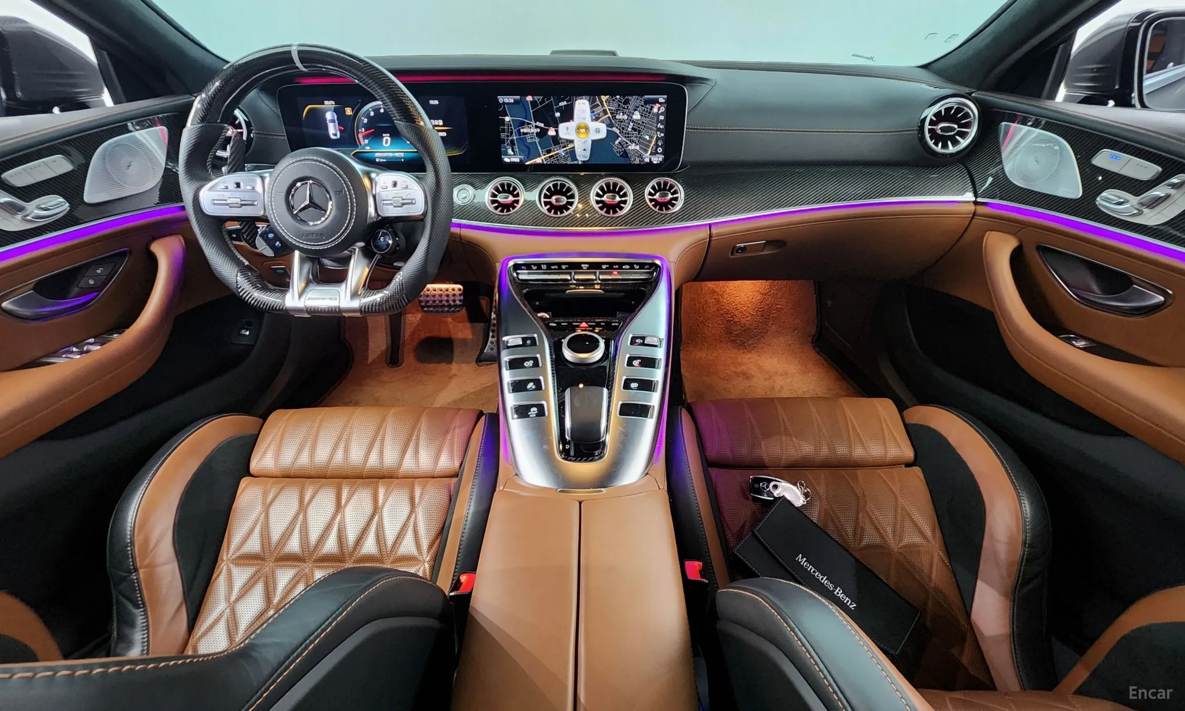 Mercedes Benz AMG GT превью 4