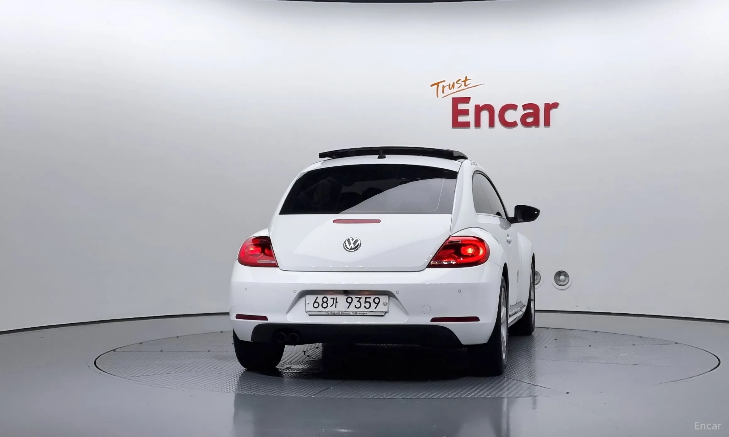 Volkswagen The Beetle превью 3