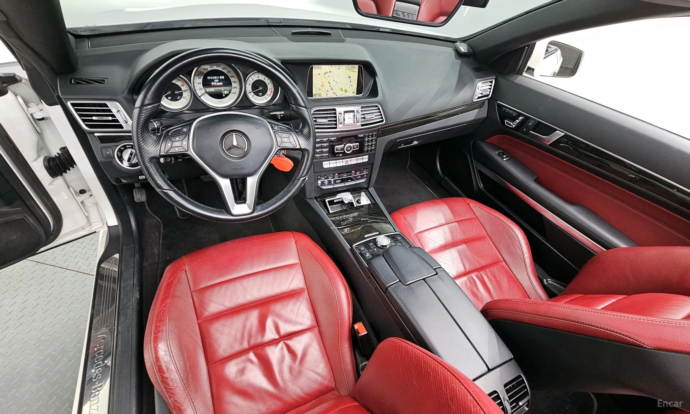 Mercedes Benz E-Class W212 превью 4