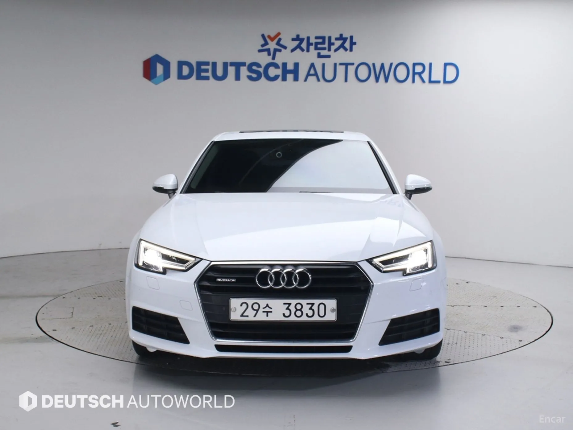 Audi A4 (B9) превью 2