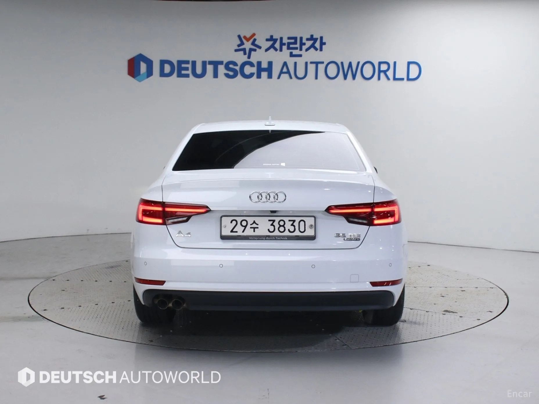 Audi A4 (B9) превью 3
