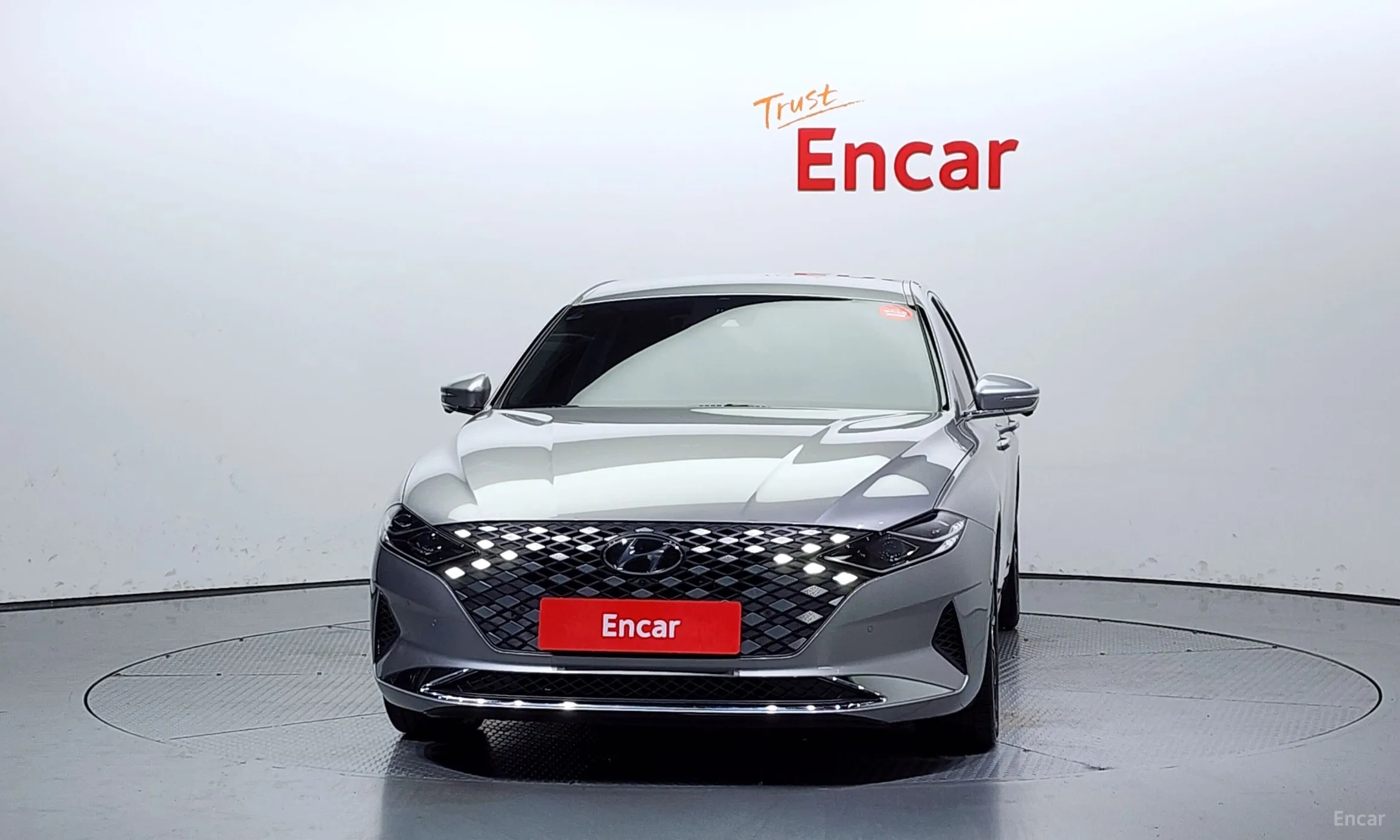 Hyundai Grandeur IG превью 2