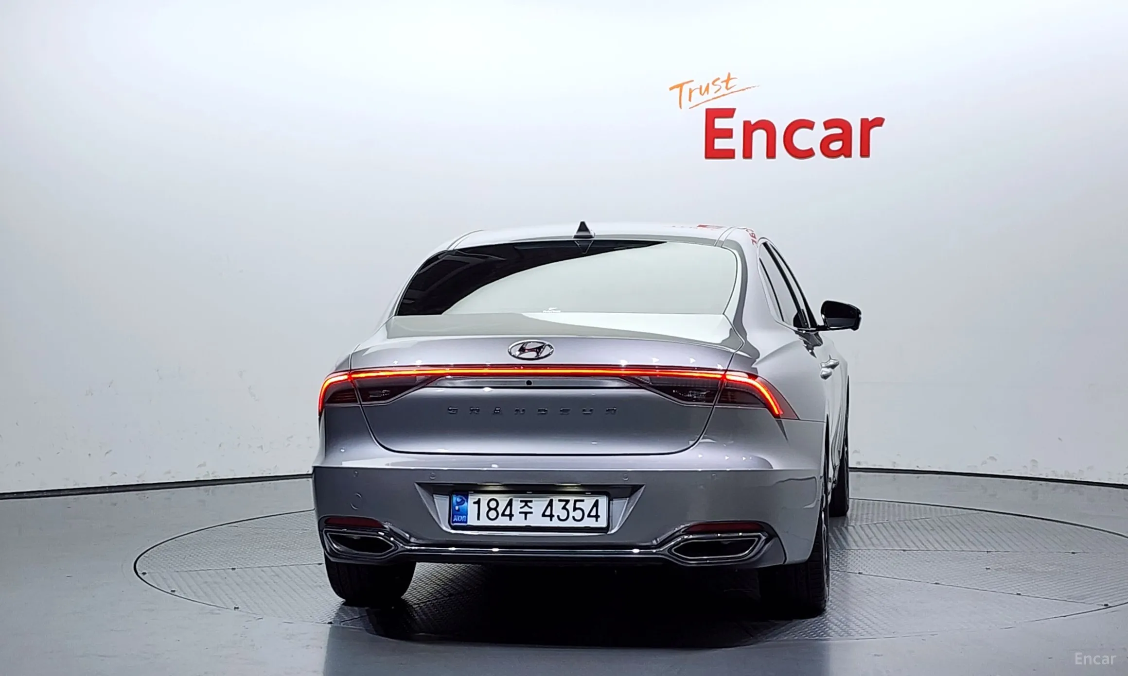 Hyundai Grandeur IG превью 3