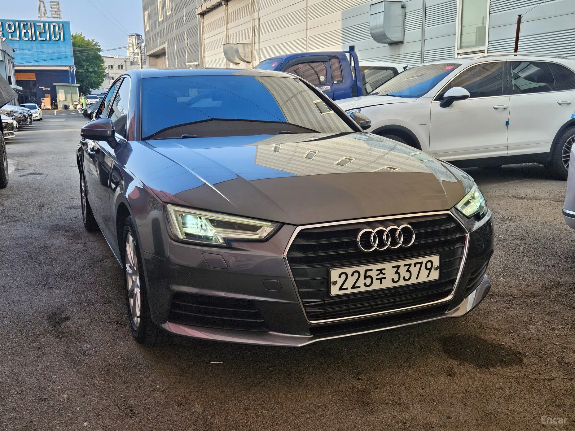 Audi A4 (B9) превью 2