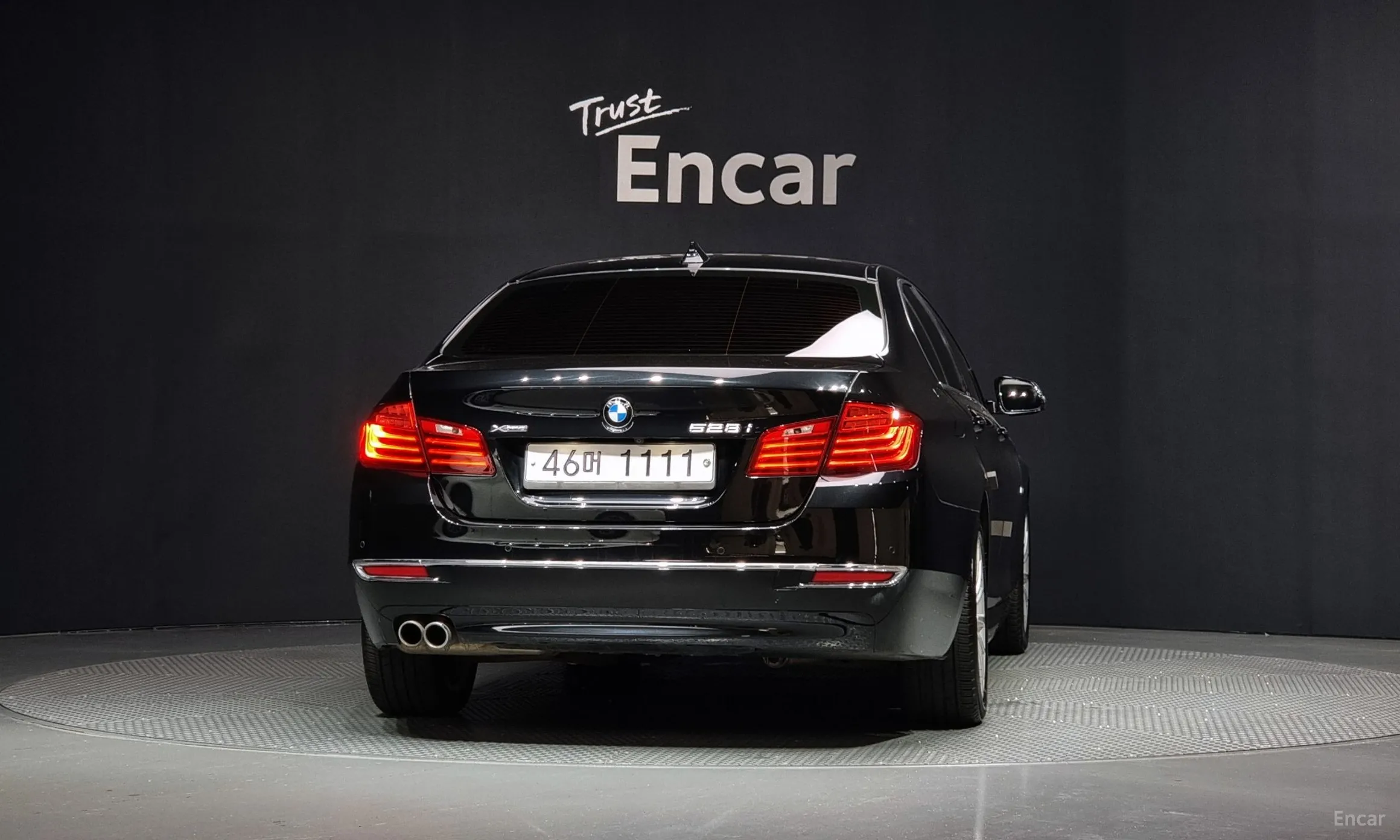 BMW 5 Series (F10) превью 3