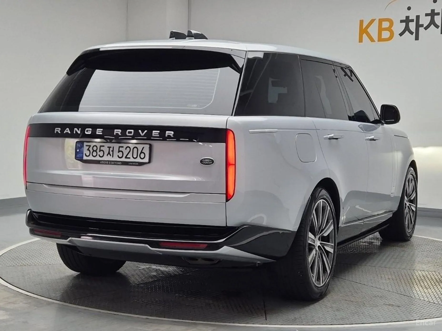 Land Rover Range Rover 5th Generation превью 2