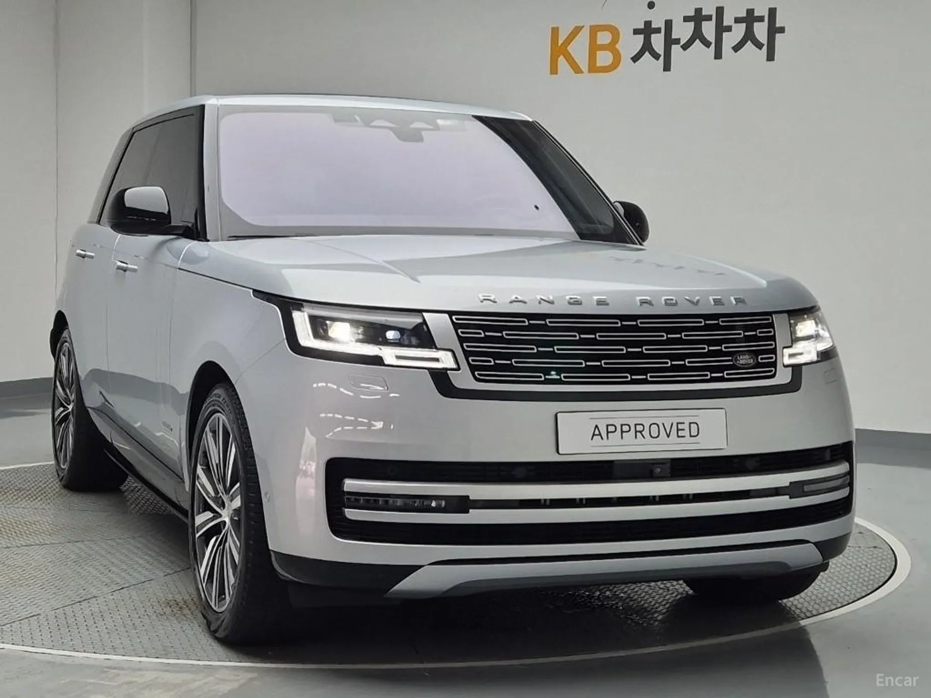 Land Rover Range Rover 5th Generation превью 3