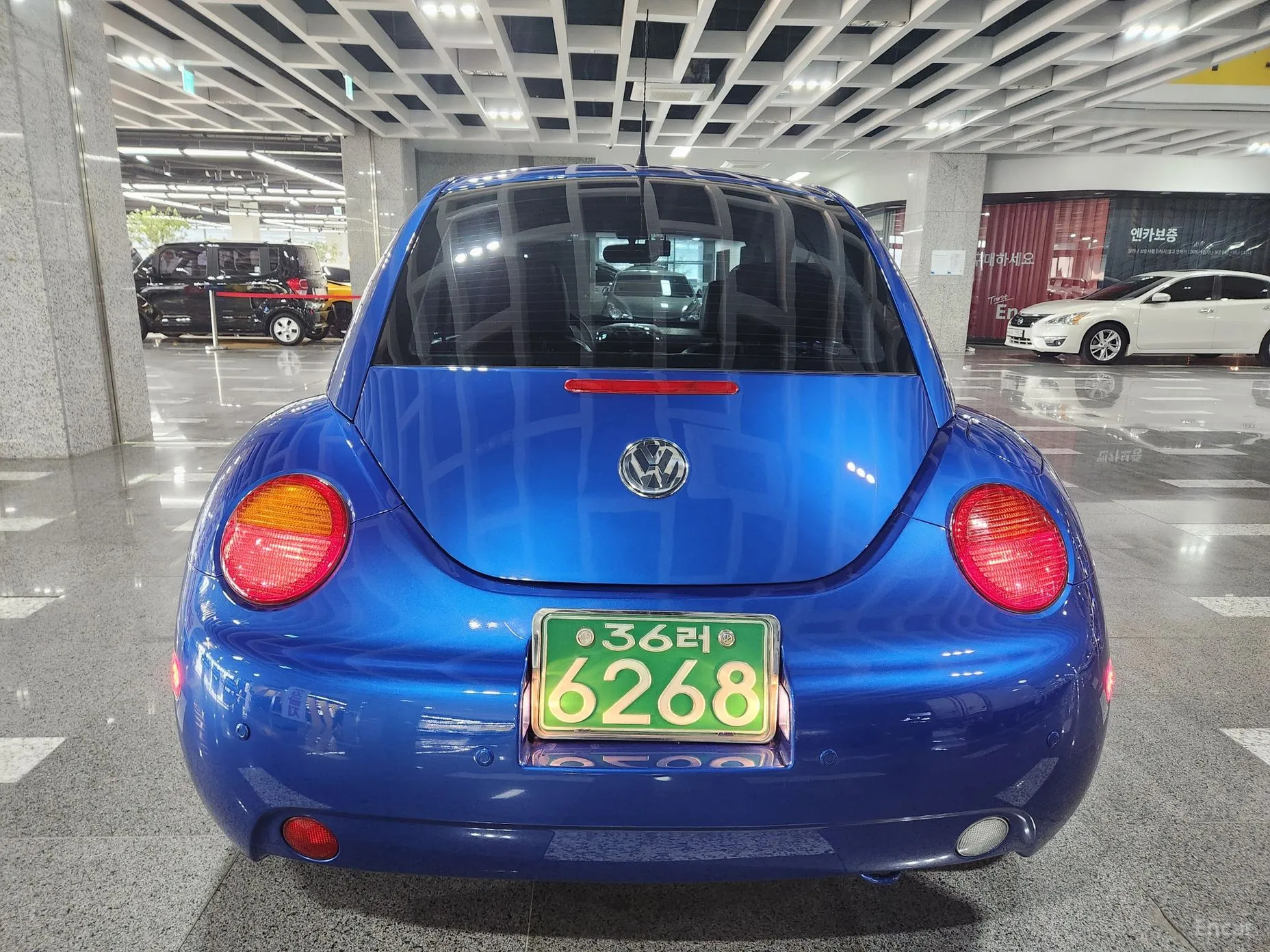 Volkswagen New Beetle превью 3